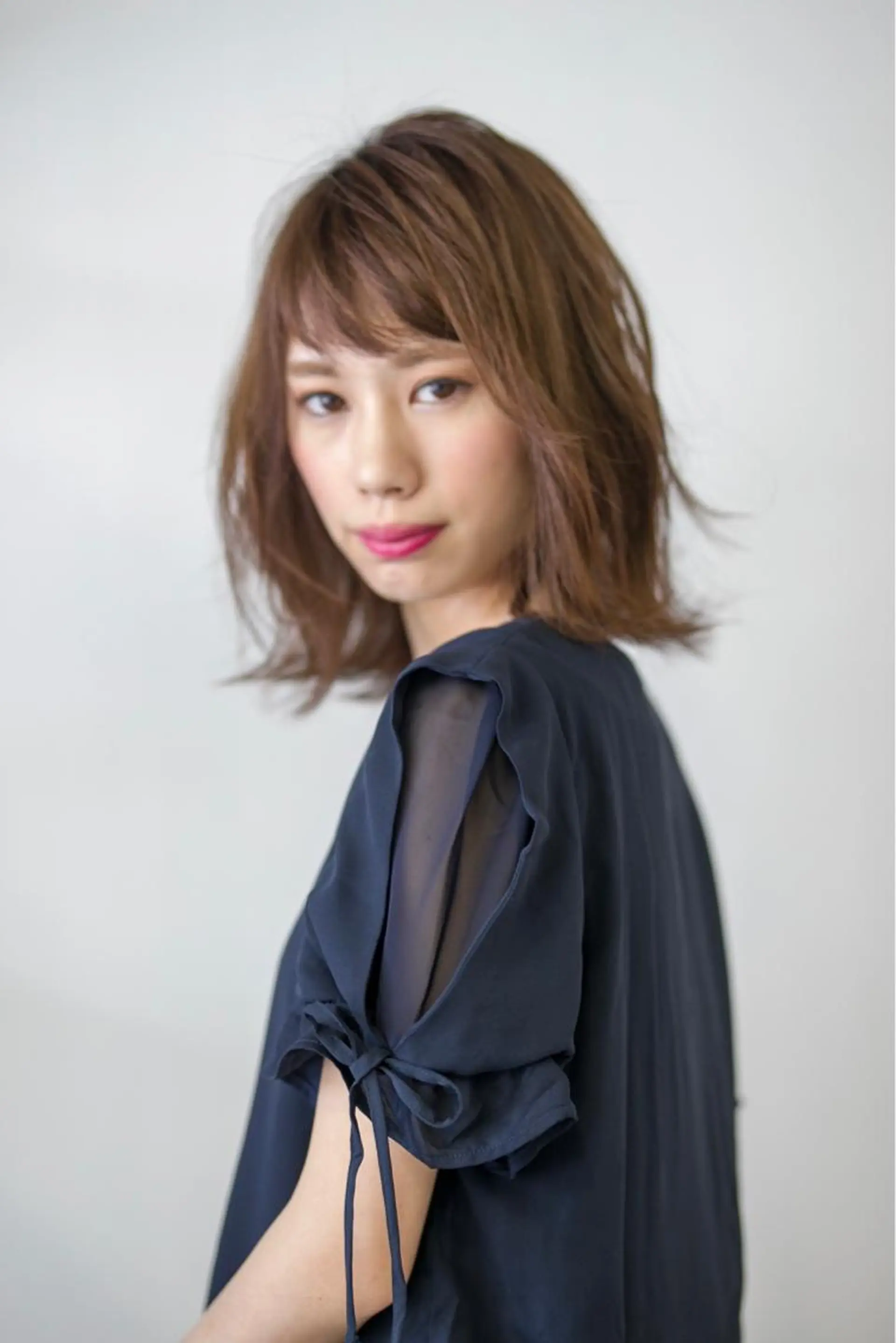 ミディアム カラー 切りっぱなしボブ ボブ オーナースタイリスト 佐藤のヘアスタイル