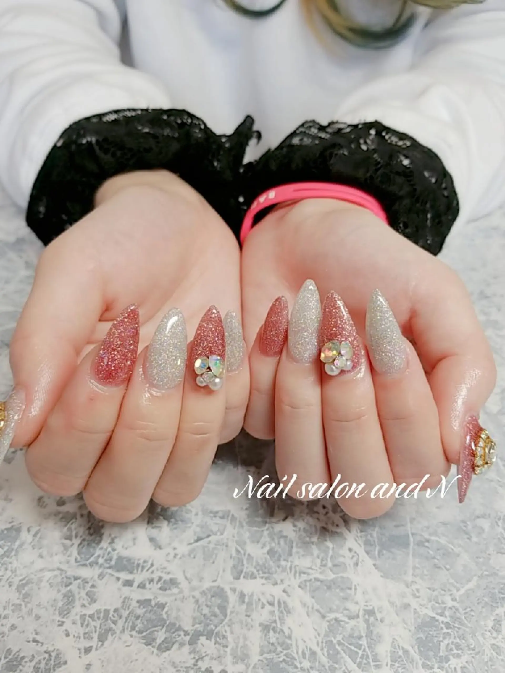 ネイル and Nのネイルデザイン