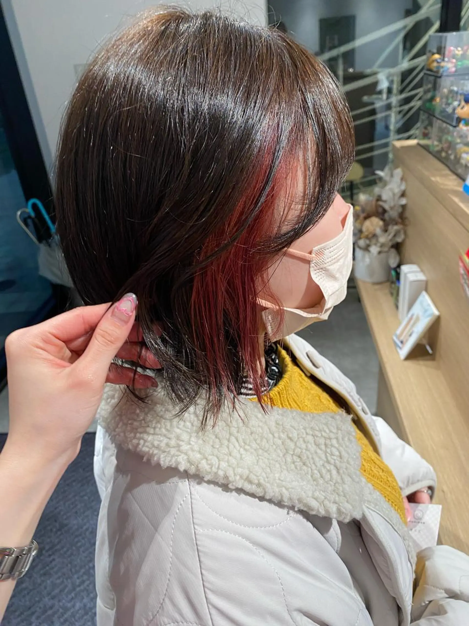 ミディアム カラー ピンクカラー レッドカラー カット ヘアカラー オスズ 🎀´-のヘアスタイル