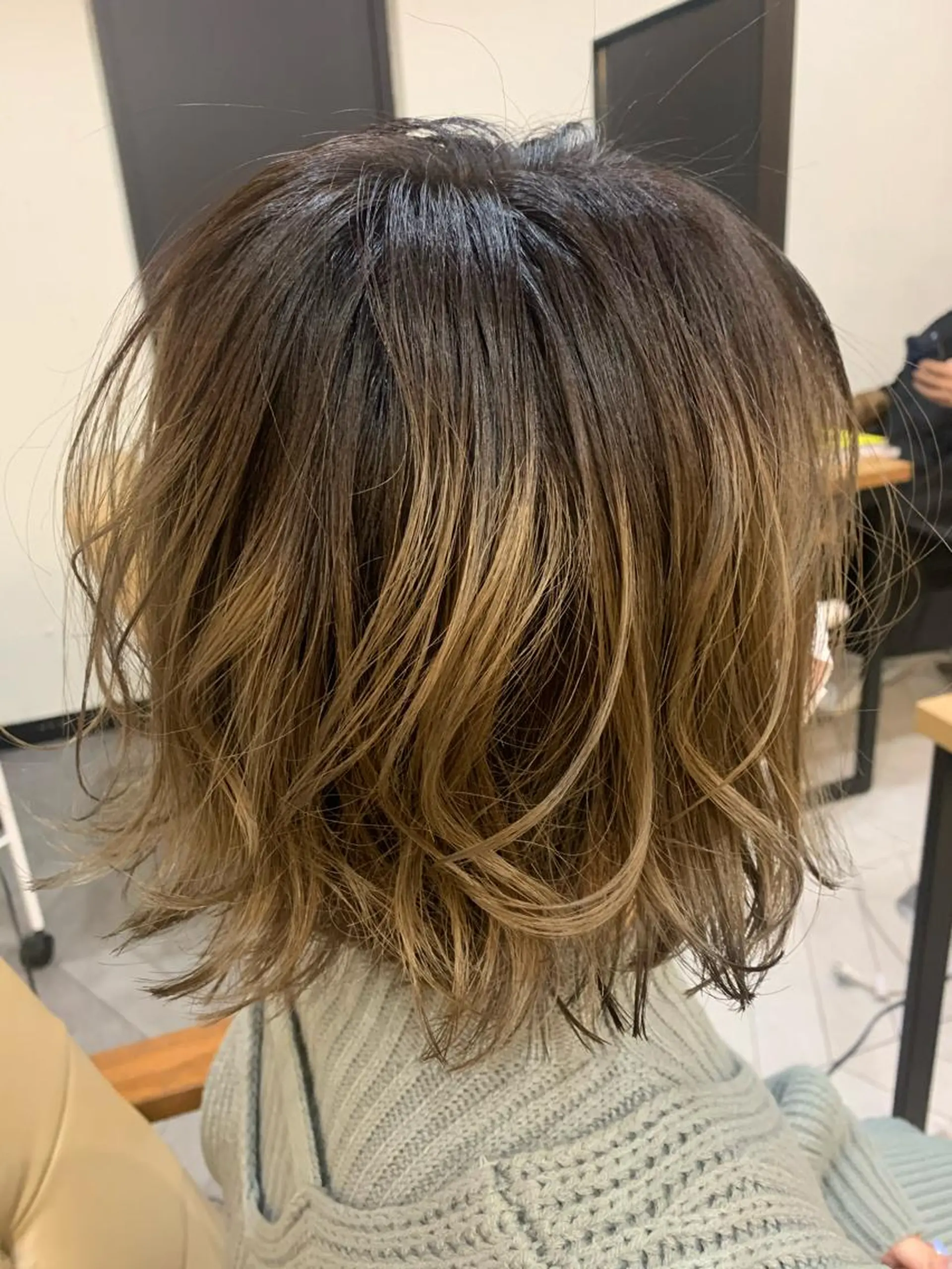 ミディアム カラー est  店長 ✂︎高橋✂︎のヘアスタイル