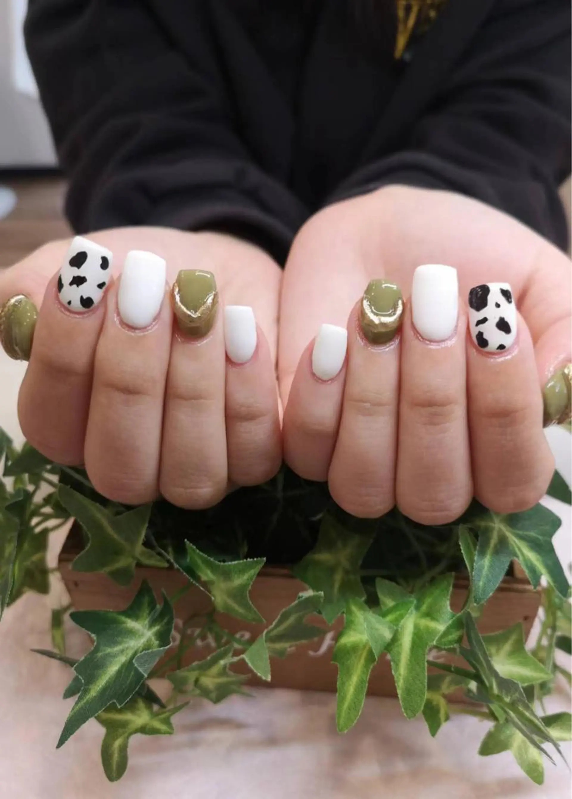 カラー ネイル Ui_Amor (パラジェル)のネイルデザイン