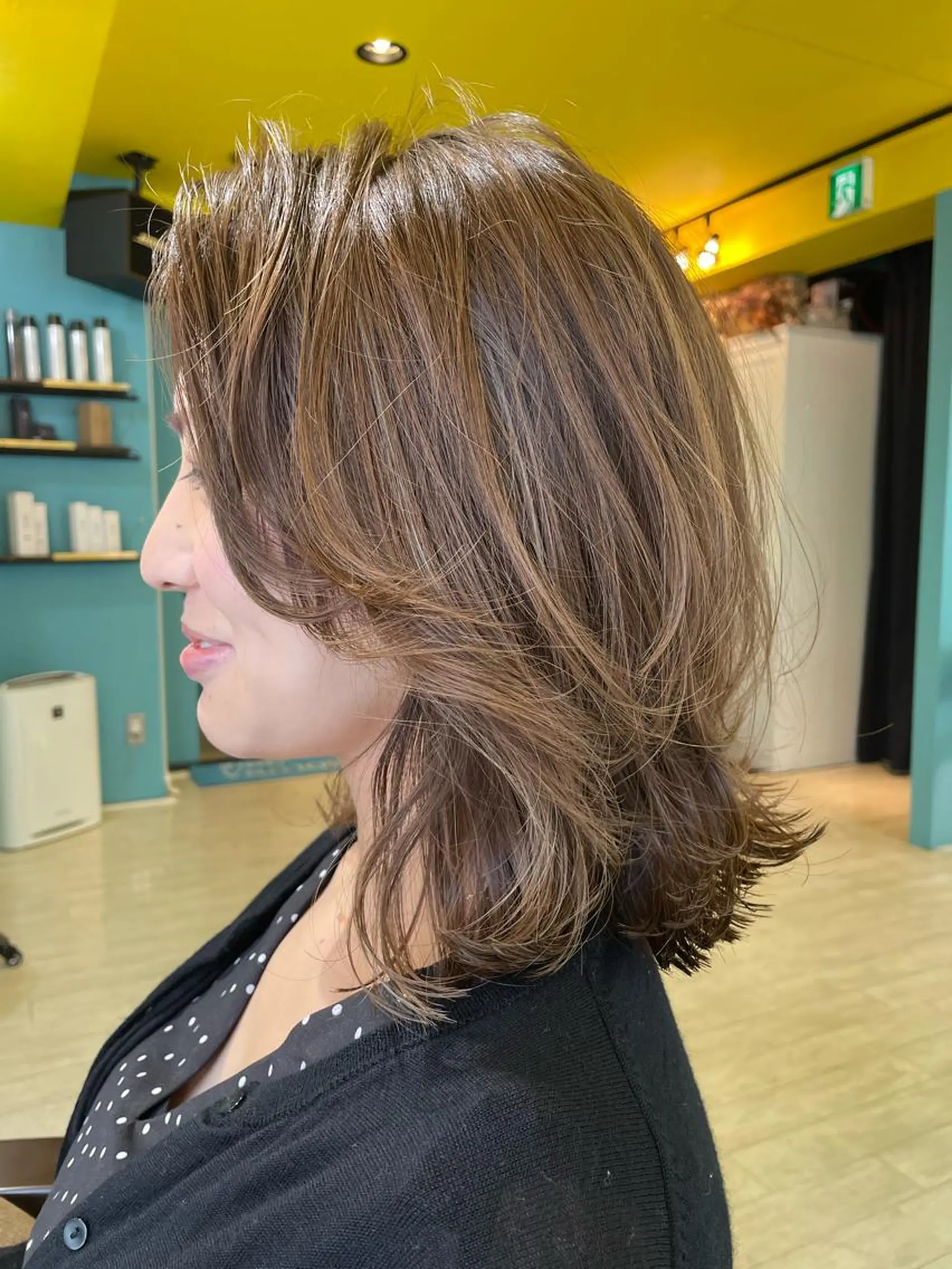 ミディアム アッシュ ハイライト ヘアカラー 末石 智のヘアスタイル