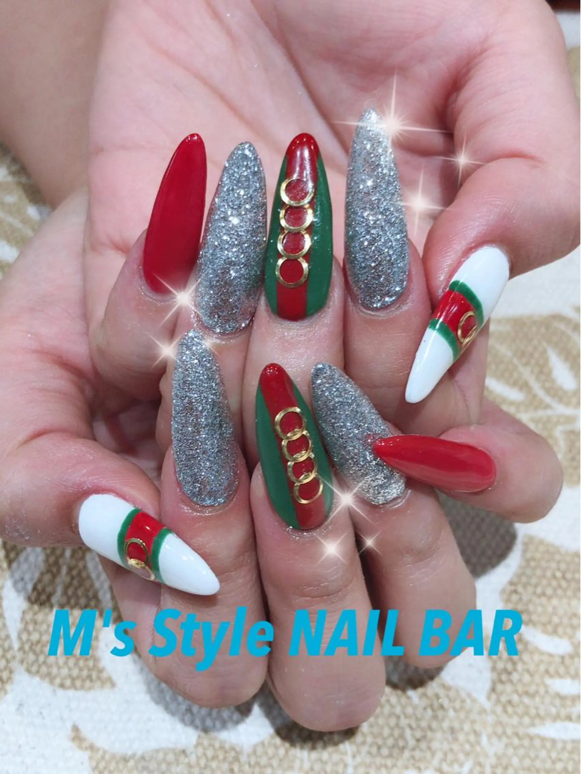ネイル ラメ(グリッター) 持ち込み シルバー ハンドネイル M's Style NAIL BARのネイルデザイン