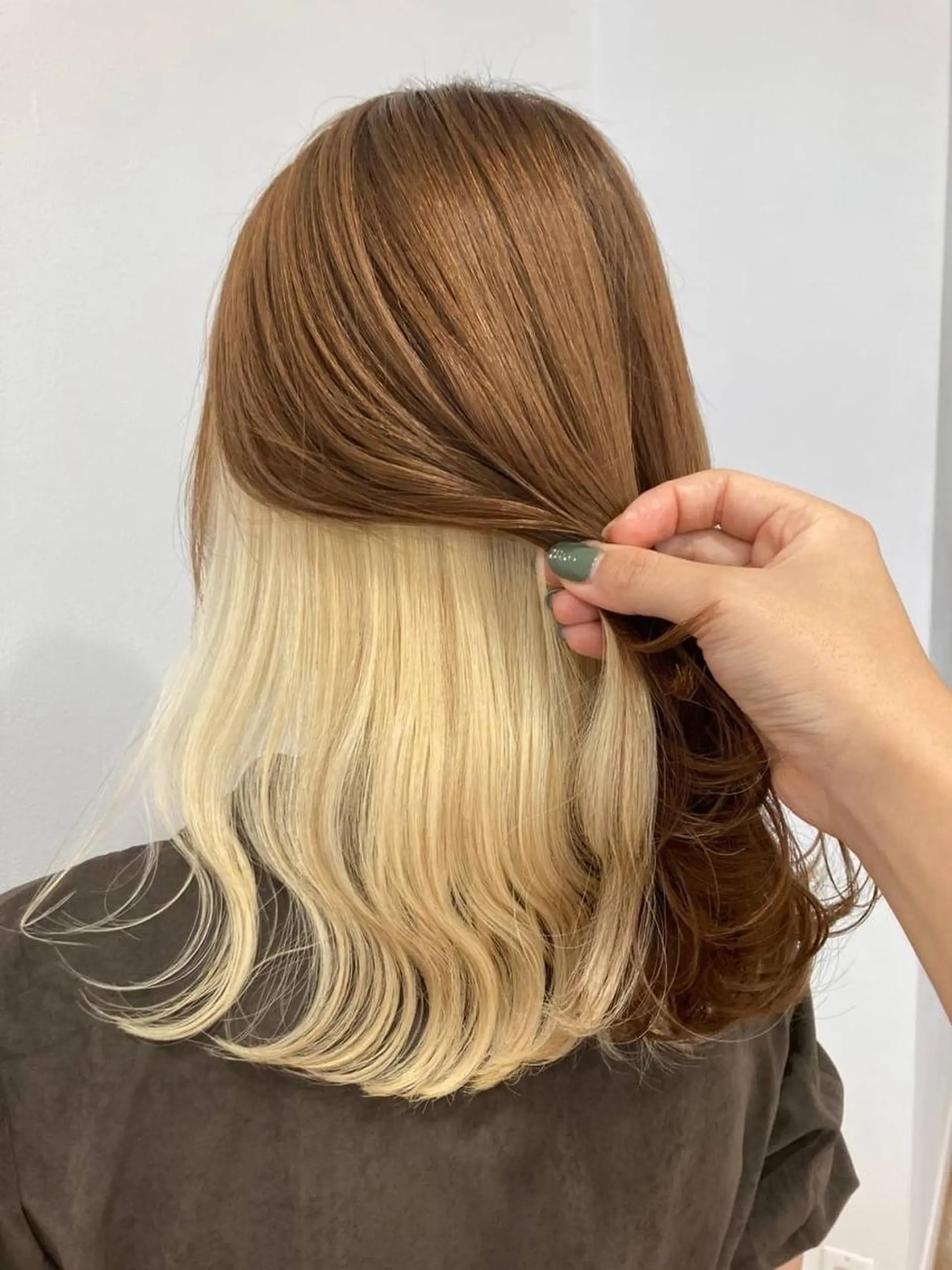 ミディアム カット ヘアカラー トリートメント ❄️透明感カラー❄️ メンズ✂️TOWAのヘアスタイル