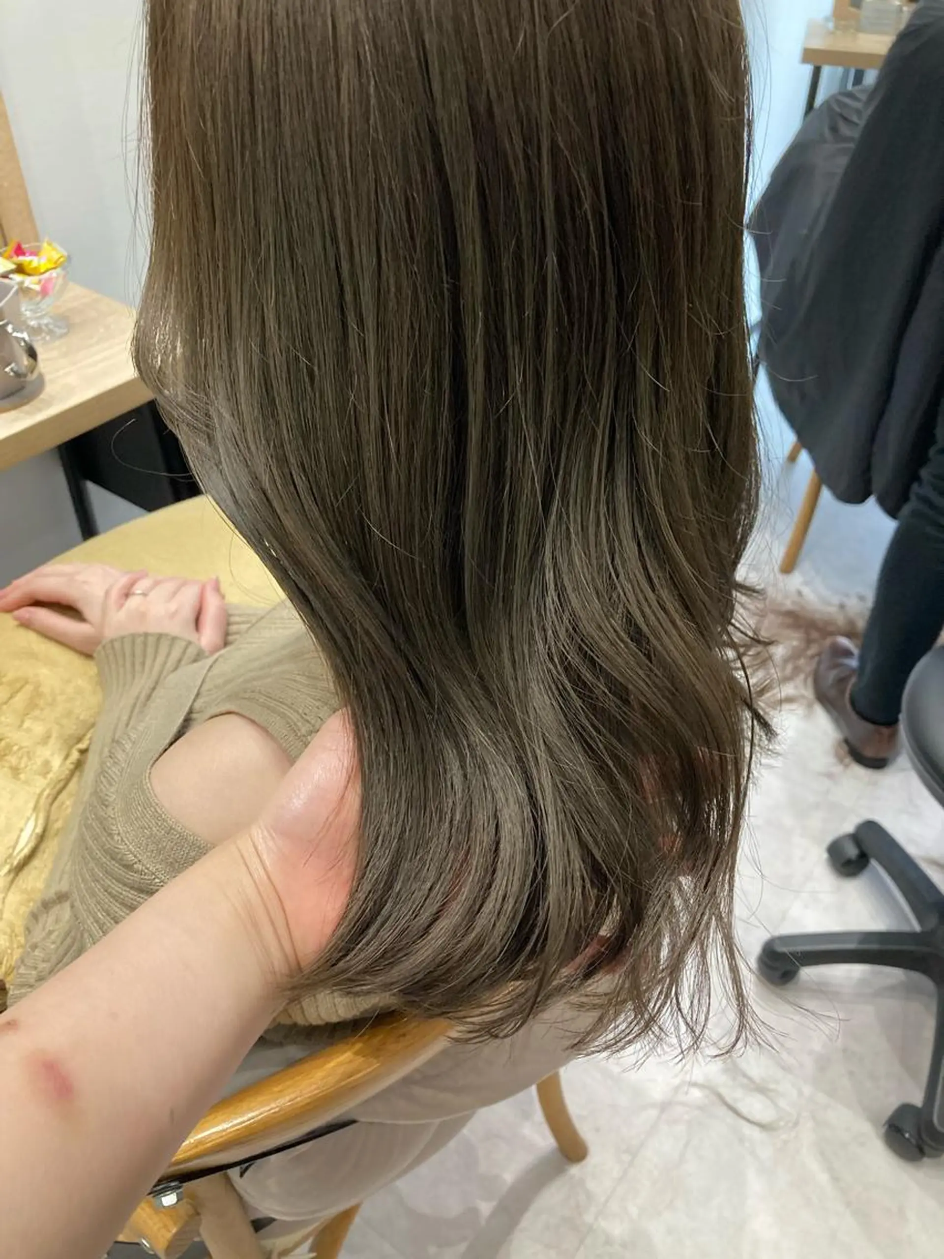 ミディアム ヘアカラー トリートメント ✨色持ちの良い艶 カラー✨蟹江真世のヘアスタイル