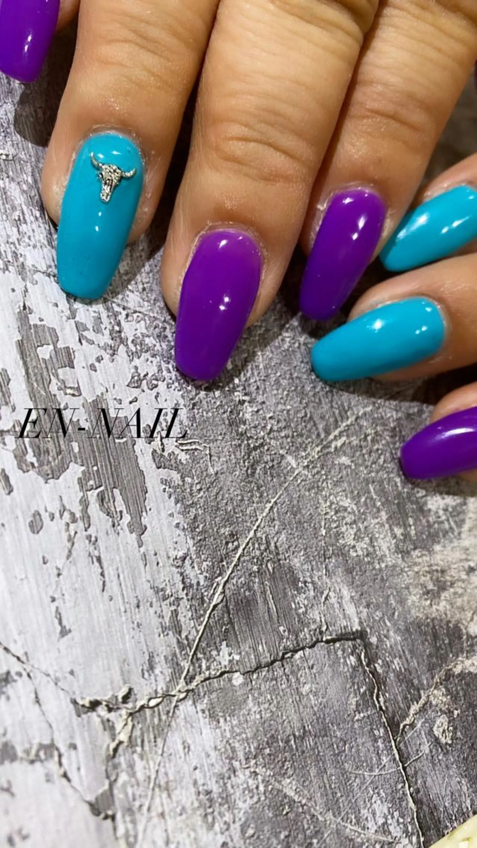 ネイル EN_NAIL 野中本店Ayakaのネイルデザイン