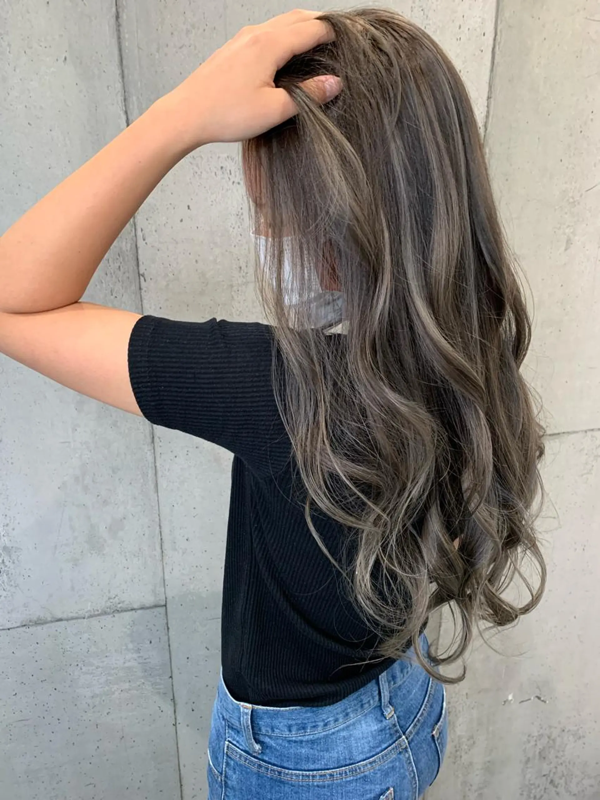 ロング カラー Mikuri 【Little】のヘアスタイル