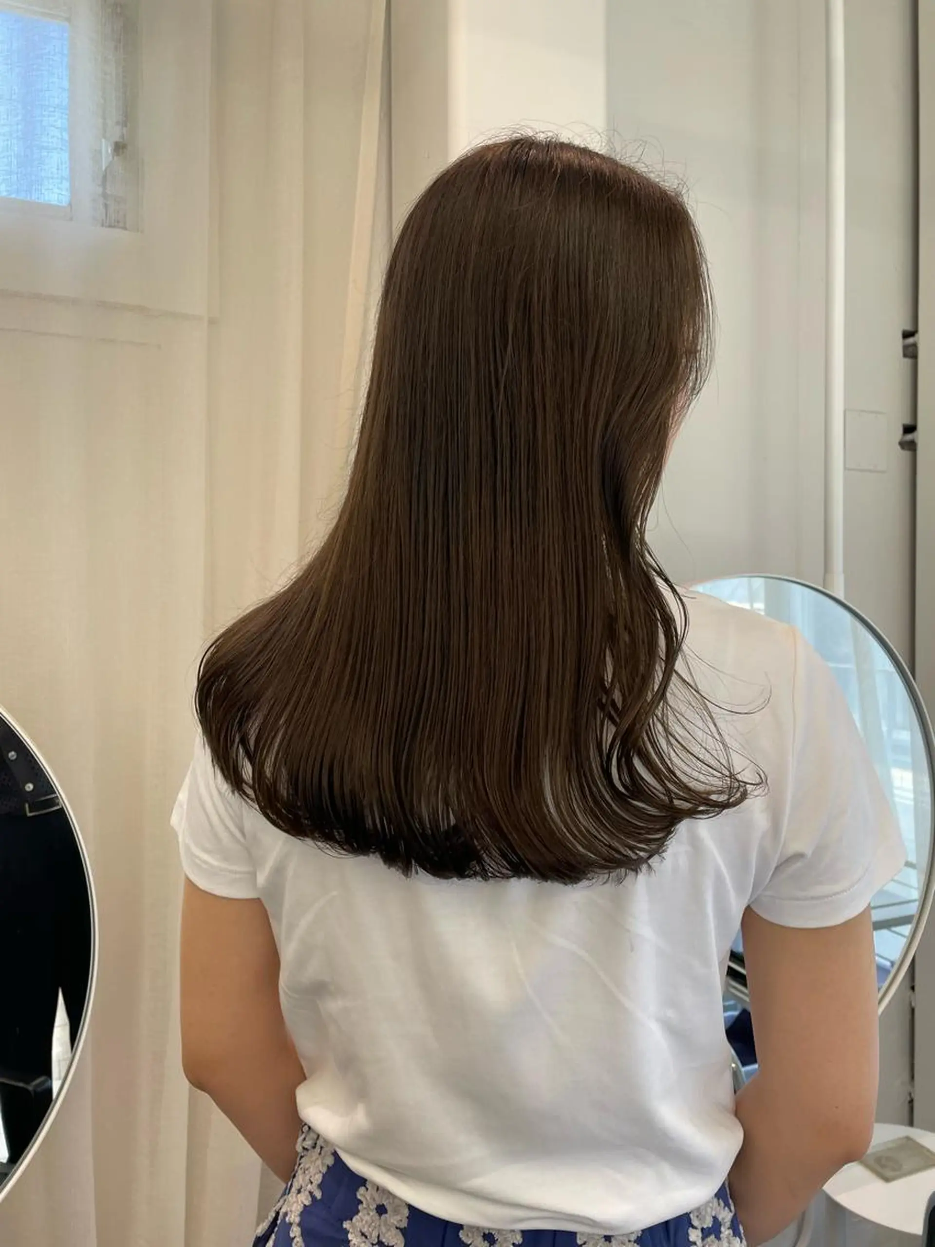ロング カラー ベージュカラー オリーブベージュ カット ヘアカラー トリートメント レイヤーカット🎀 kanaのヘアスタイル