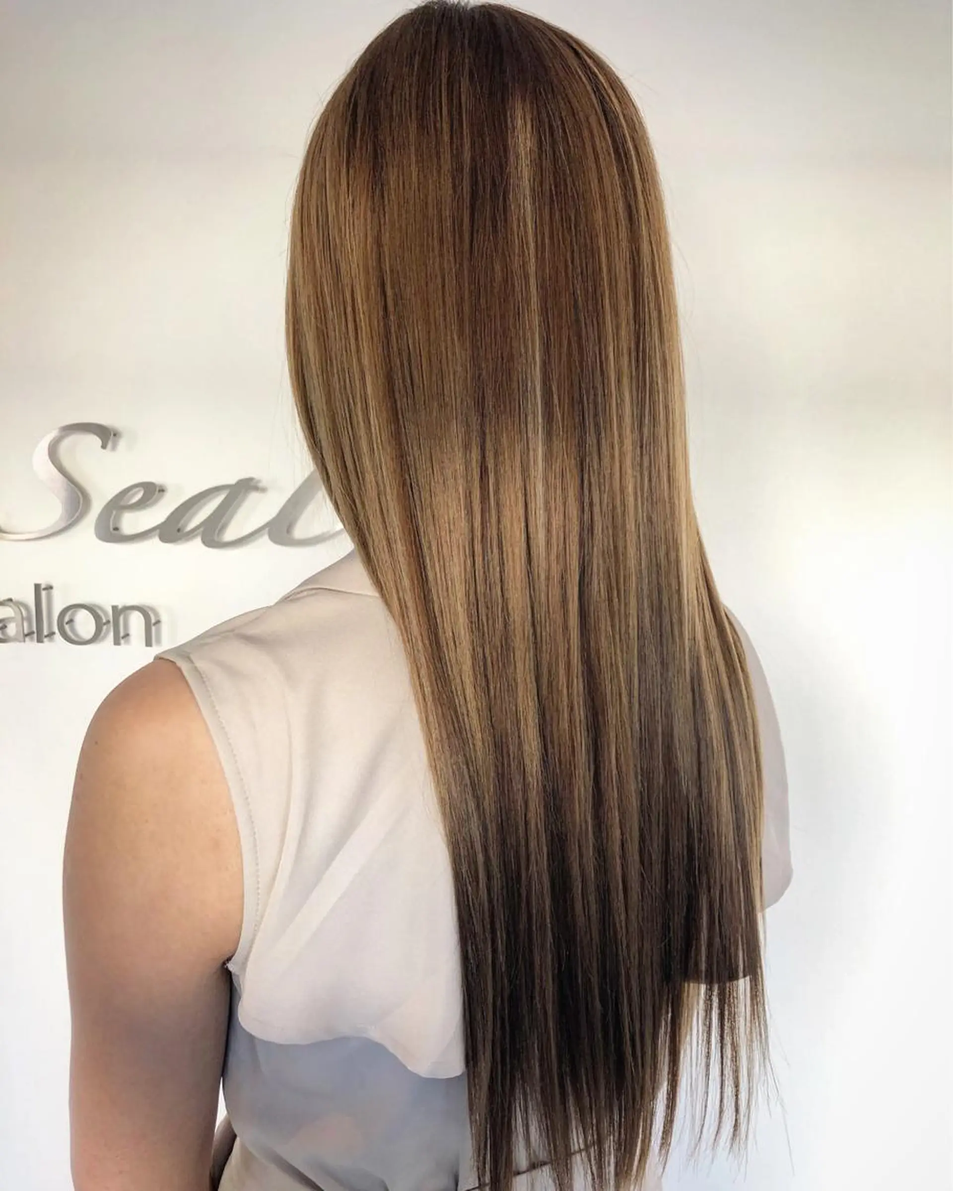 ロング カット 縮毛矯正 トリートメント ヘッドスパ ze sealのヘアスタイル