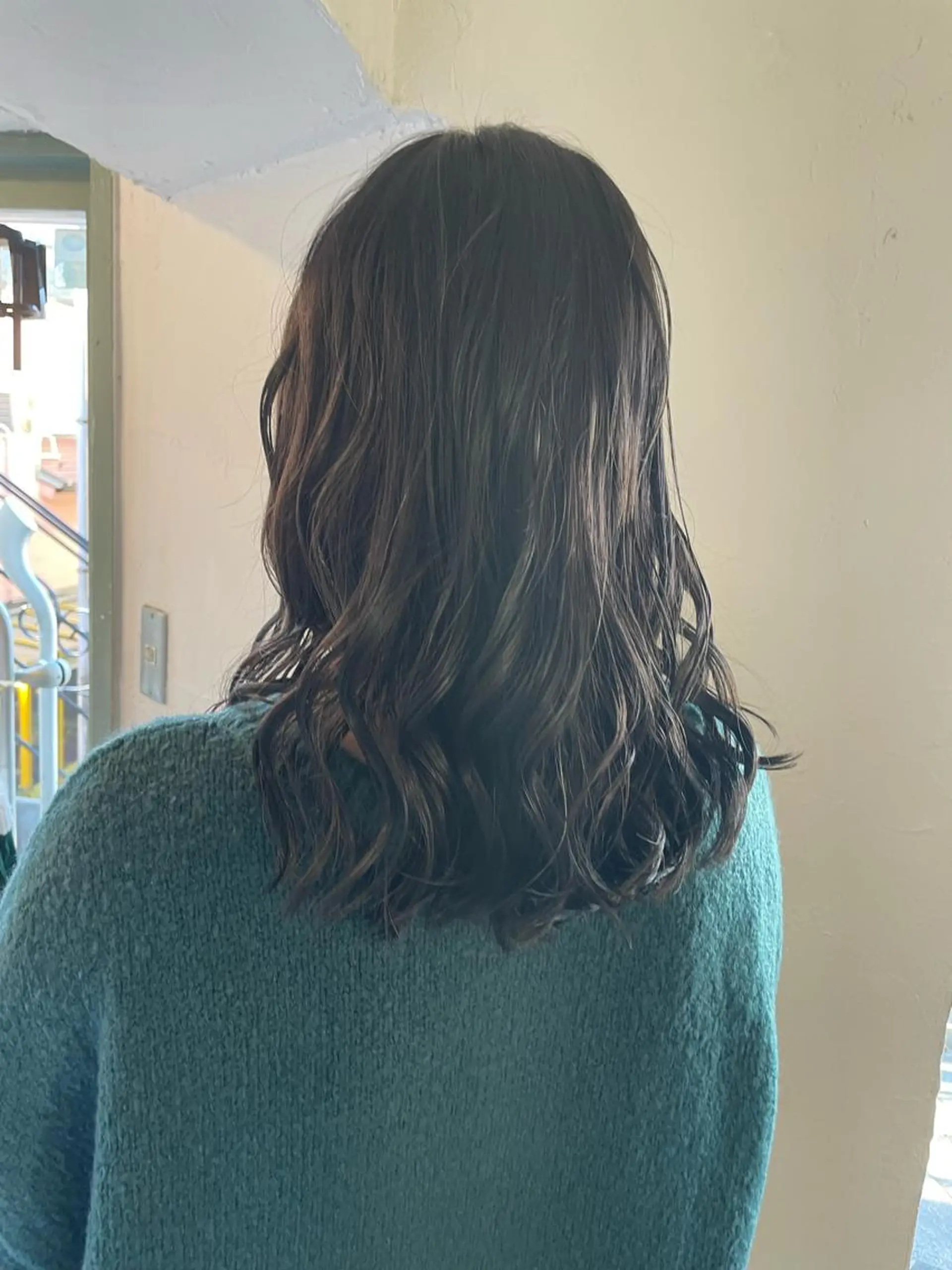 ミディアム カラー ブラウンカラー ダークブラウン カット パーマ トリートメント ショート/韓国ヘア Moto✂︎のヘアスタイル