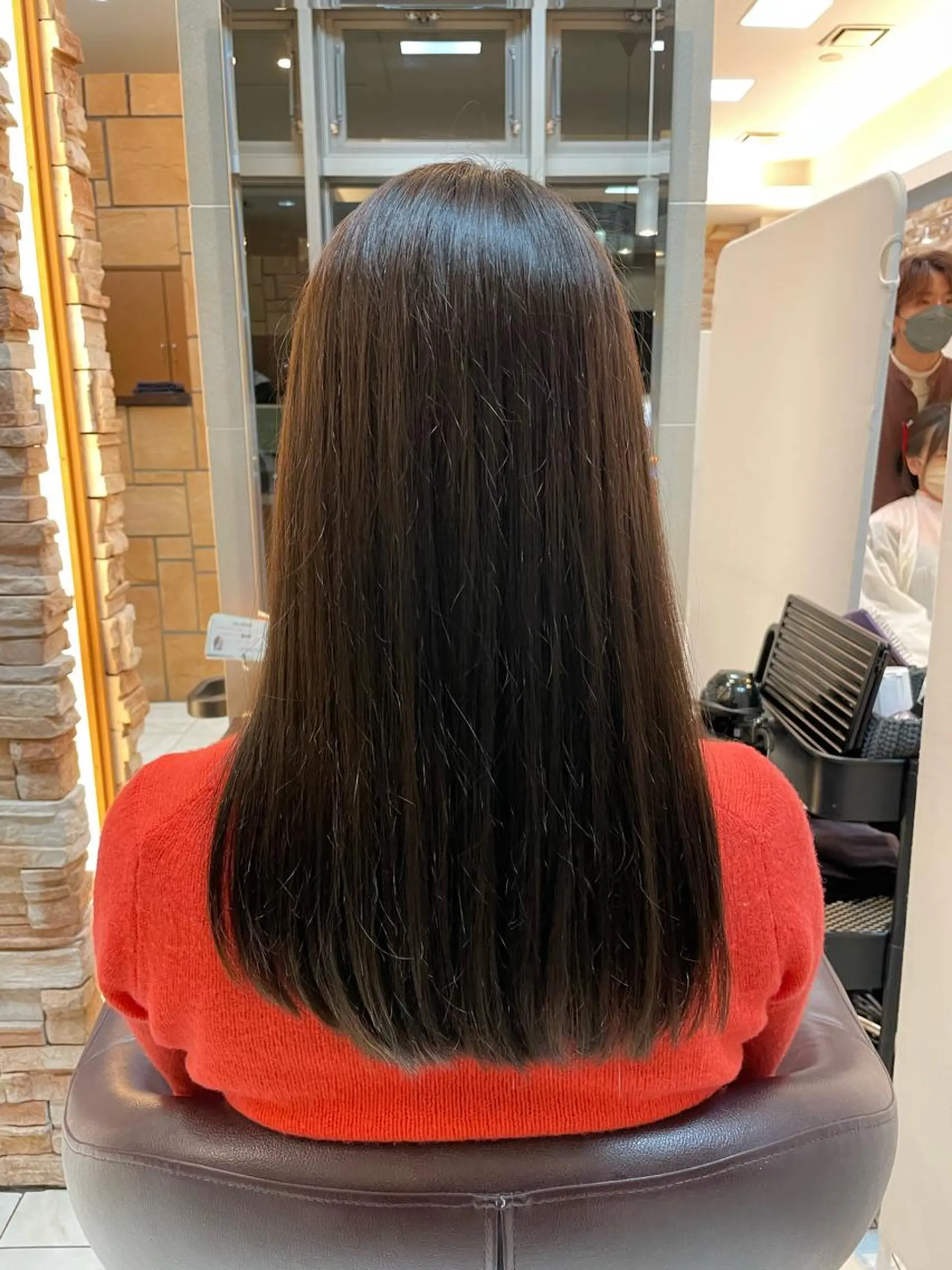 ロング ヘアカラー 新籾 尚哉のヘアスタイル