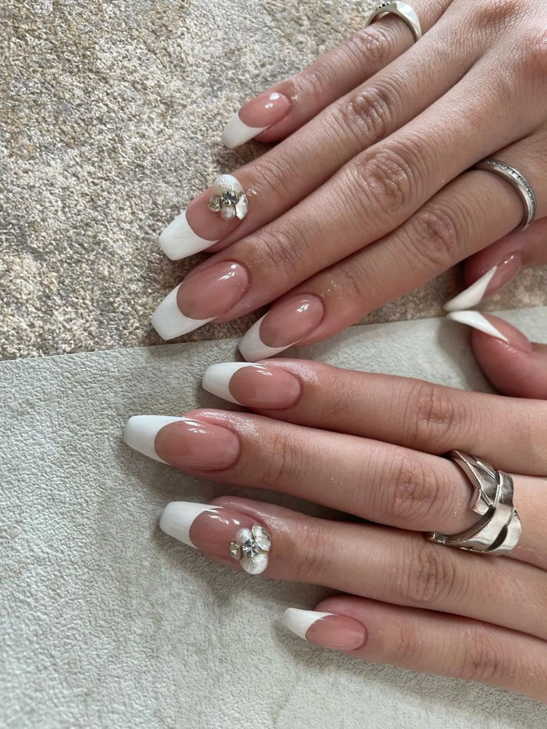 セミロング ネイル Parfum パルファンのネイルデザイン