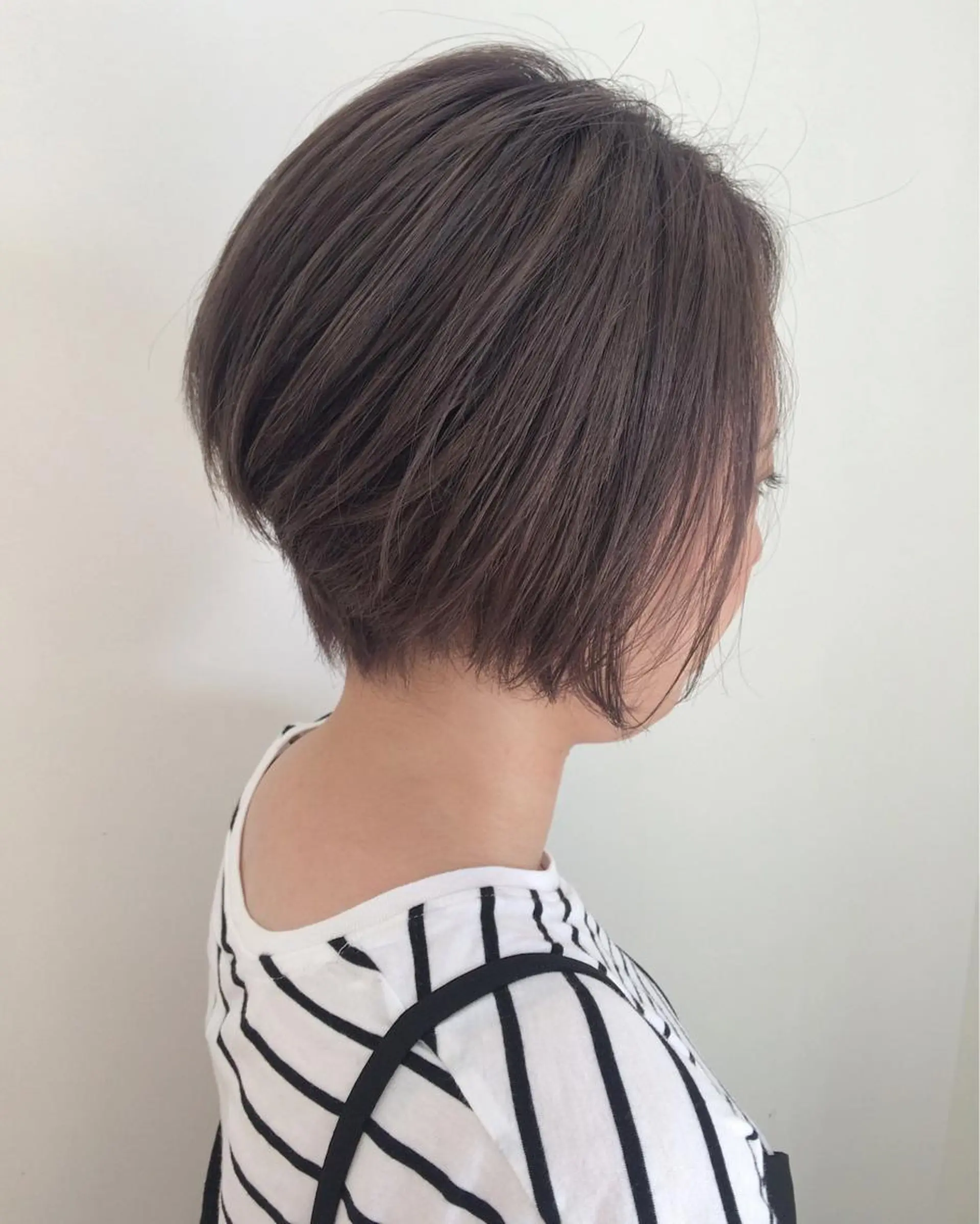 カラー 坂上 岳のヘアスタイル