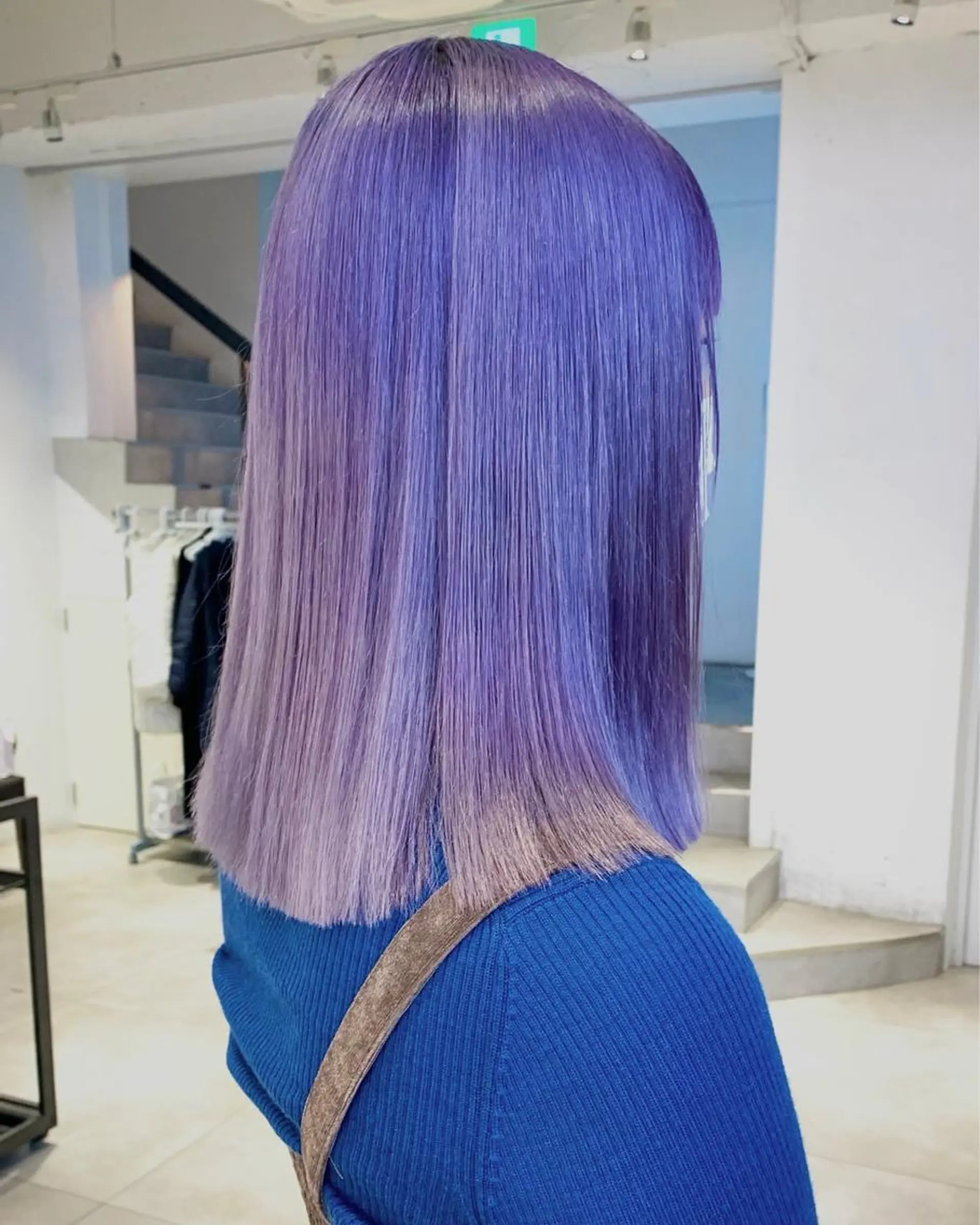 ミディアム カラー ブリーチ ブルーカラー ラベンダーカラー Kureha/ネイル トレンドヘアのマツエク・マツパデザイン