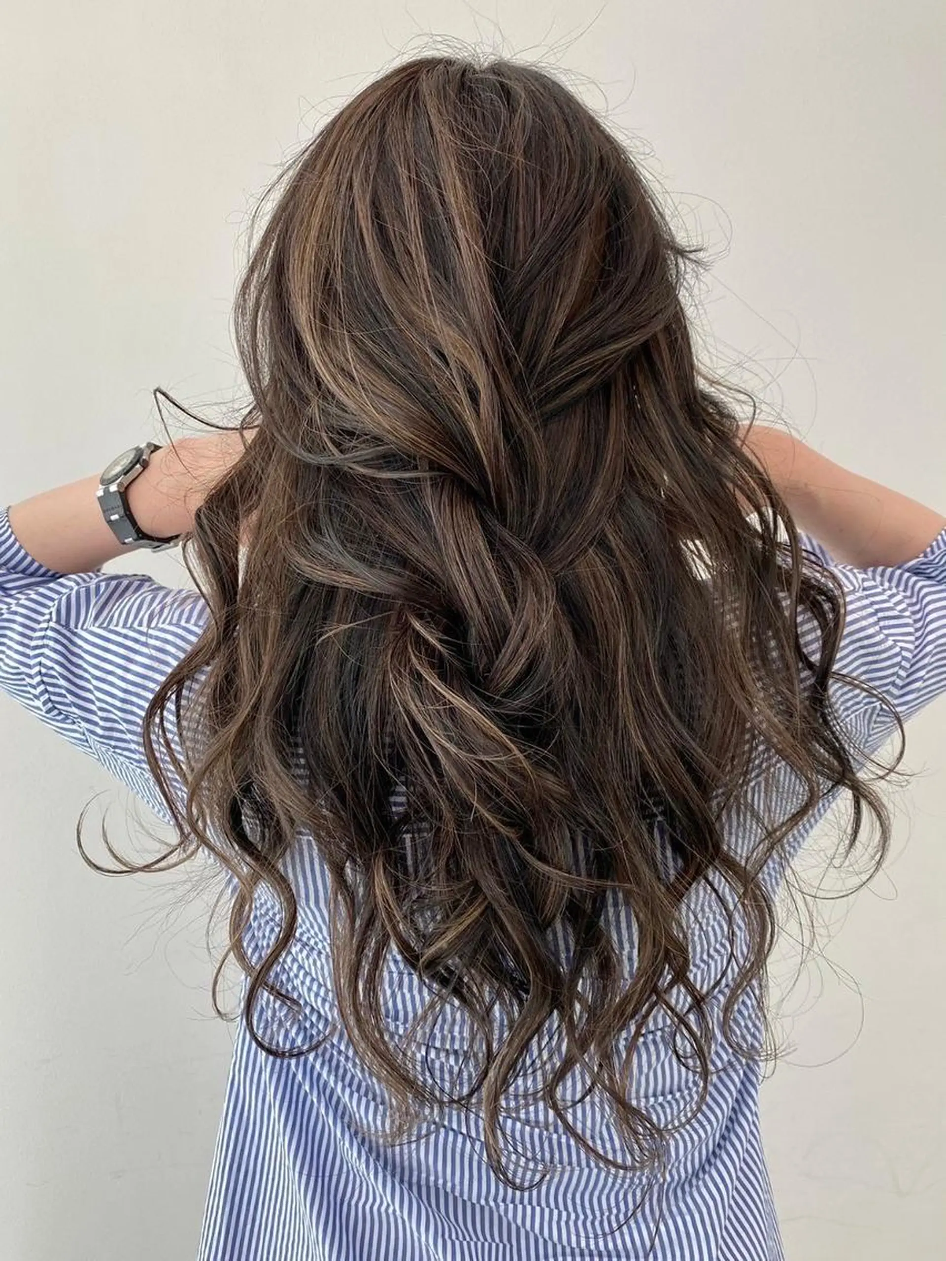 ロング カラー ヘアカラー トリートメント 【公式】amble luxe 中野のヘアスタイル