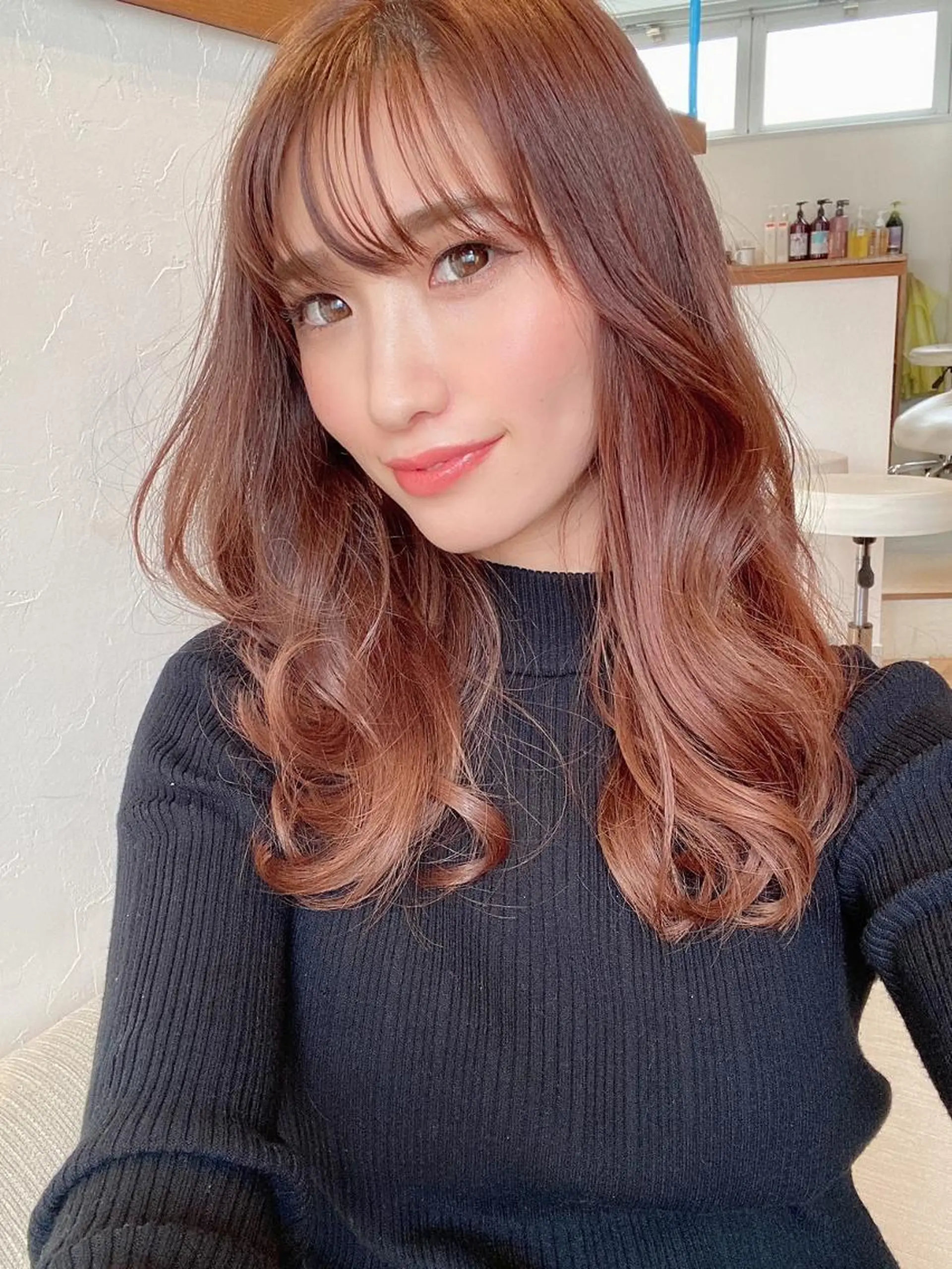 カラー ミディアム 山中 かりんのヘアスタイル