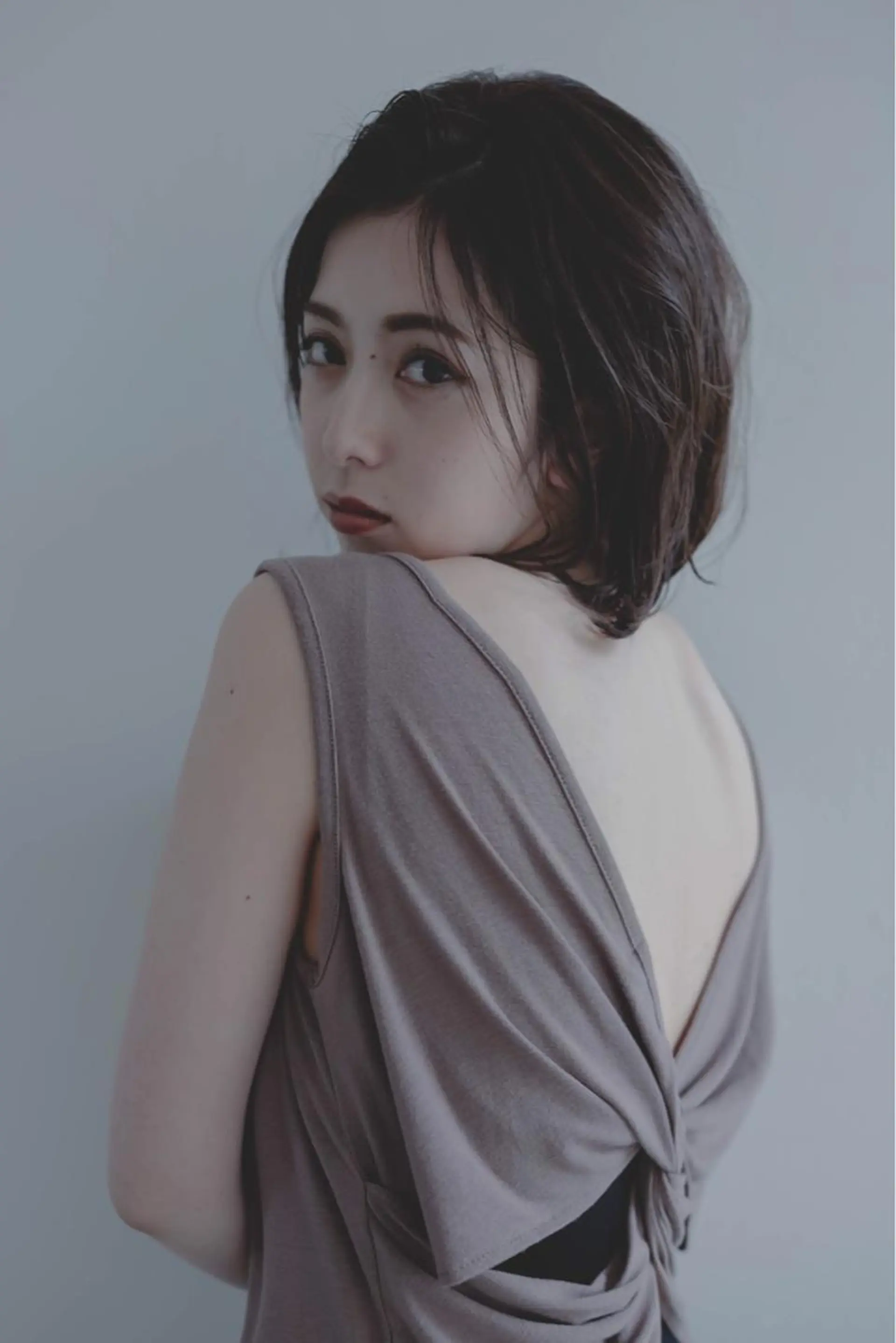 ショート カラー ツジガキ ユウスケのヘアスタイル