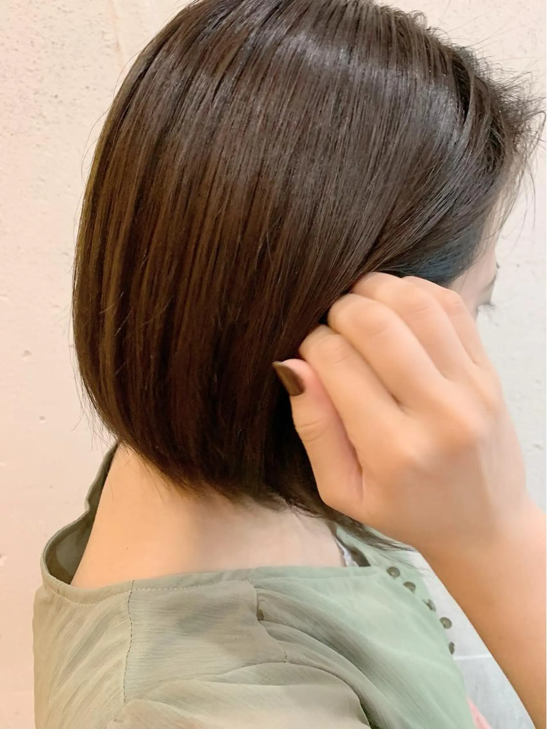 ショート カラー グレージュ オリーブグレージュ オリーブグレー カット ヘアカラー 💛丁寧さNo.🥇 🧸片山智裕💛のヘアスタイル