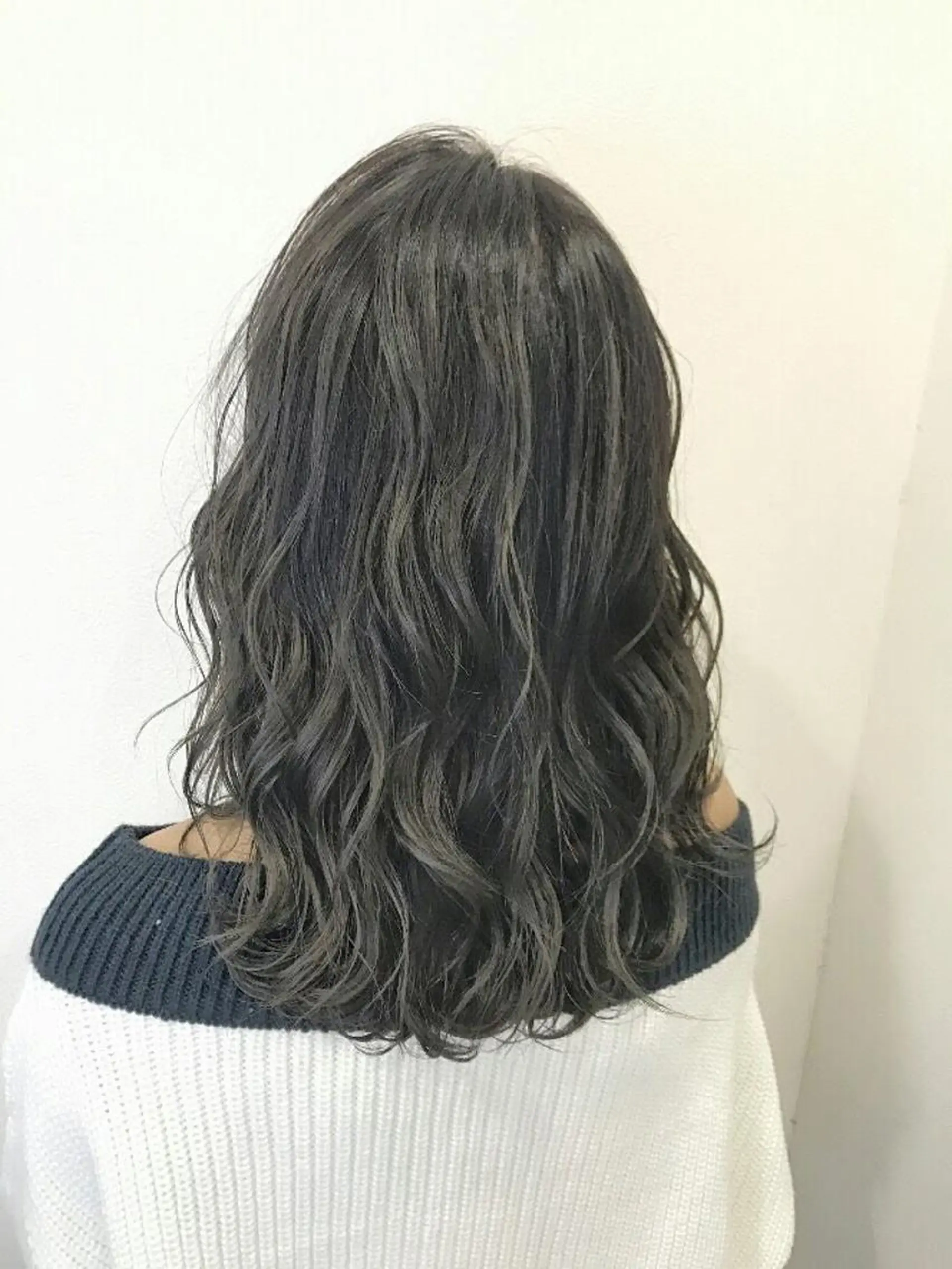 セミロング カラコレ難波所属・カラコレ難波 sakamotoのヘアスタイル