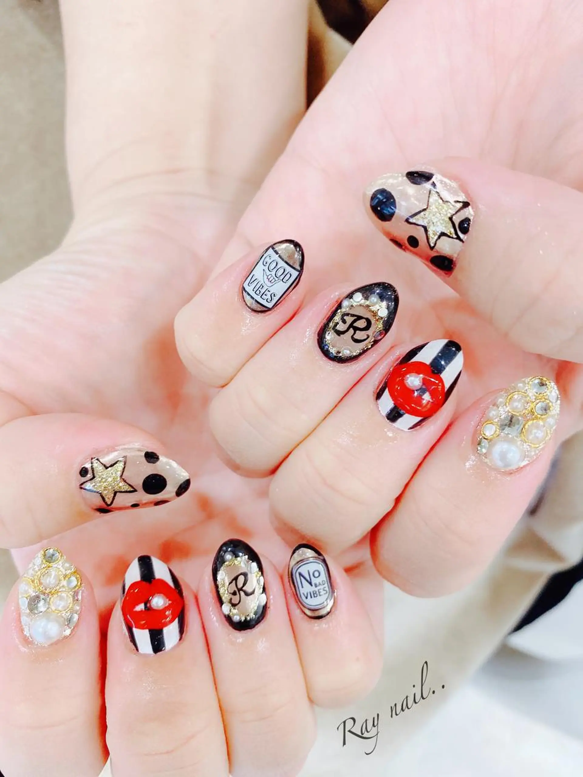 ネイル アートネイル ミラーネイル nailsalon ∞ ﾐｶﾅﾙ ∞のネイルデザイン