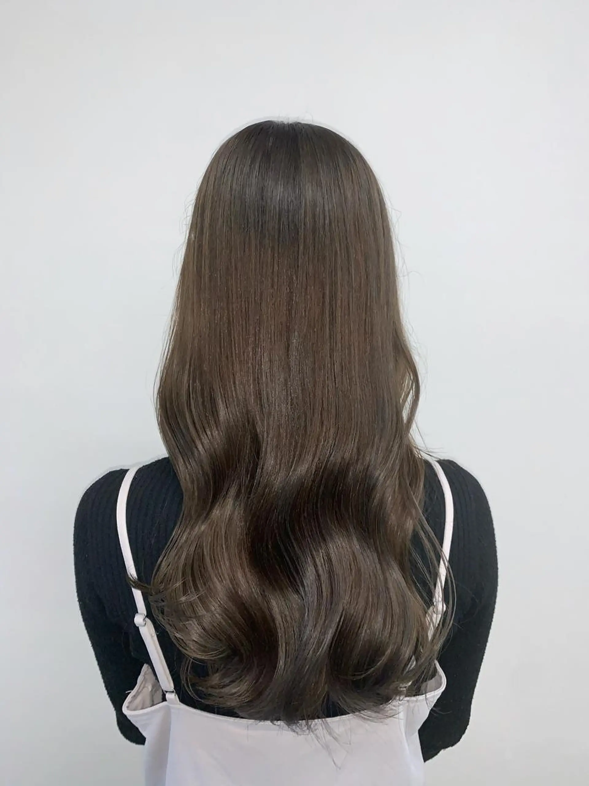 ロング カラー 肌に馴染む暗髪 梅田・増田のヘアスタイル