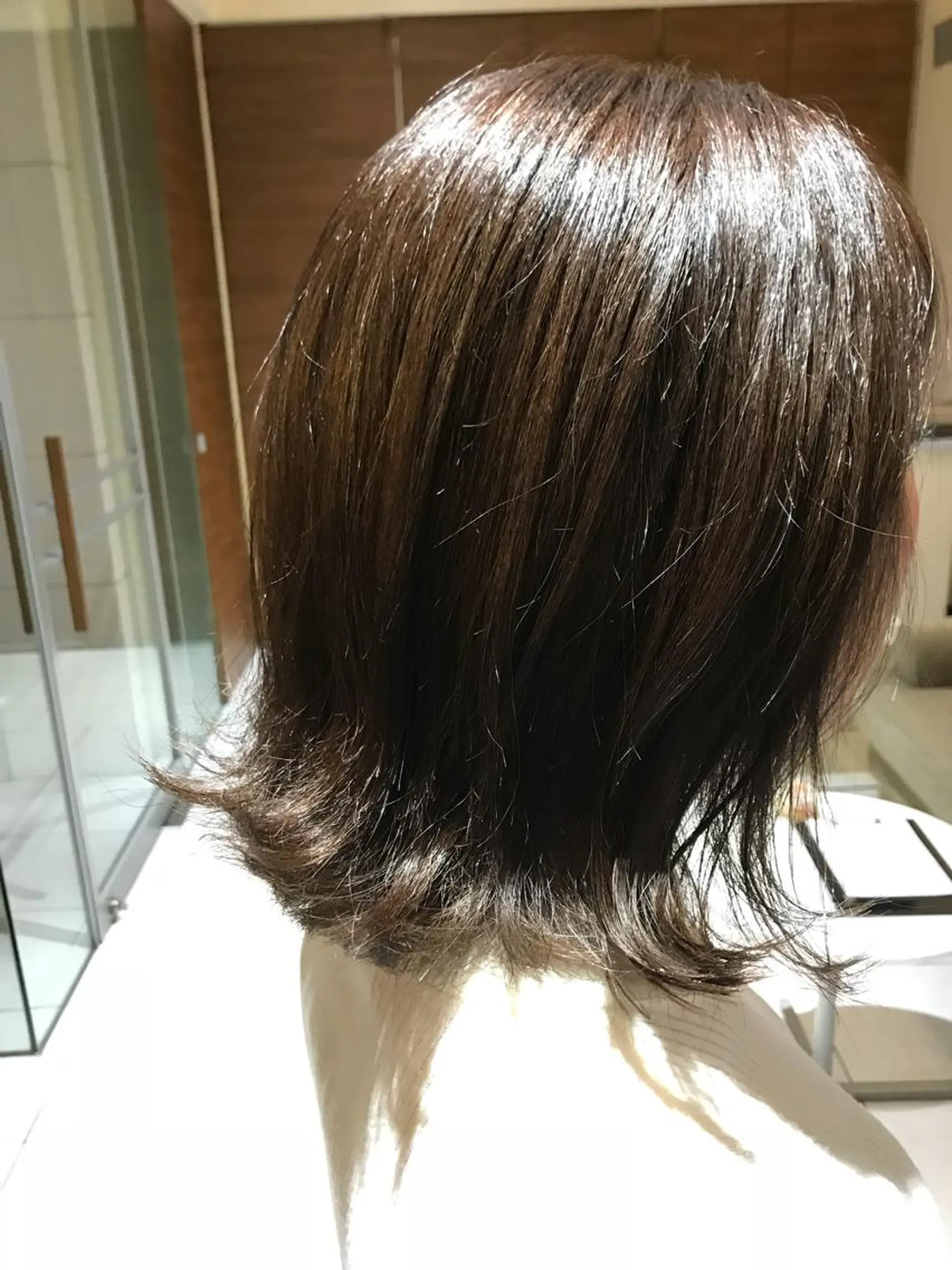 ショート カラー ハイライトカラー ハイライト 外ハネヘア 中塚 義人のヘアスタイル