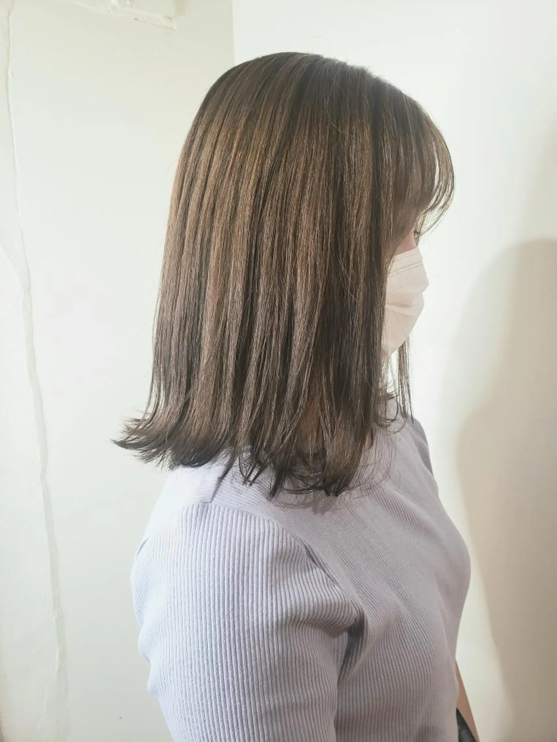 ミディアム ヘアカラー トリートメント 🇰🇷透明感×ハイ トーン🌟tomoのヘアスタイル