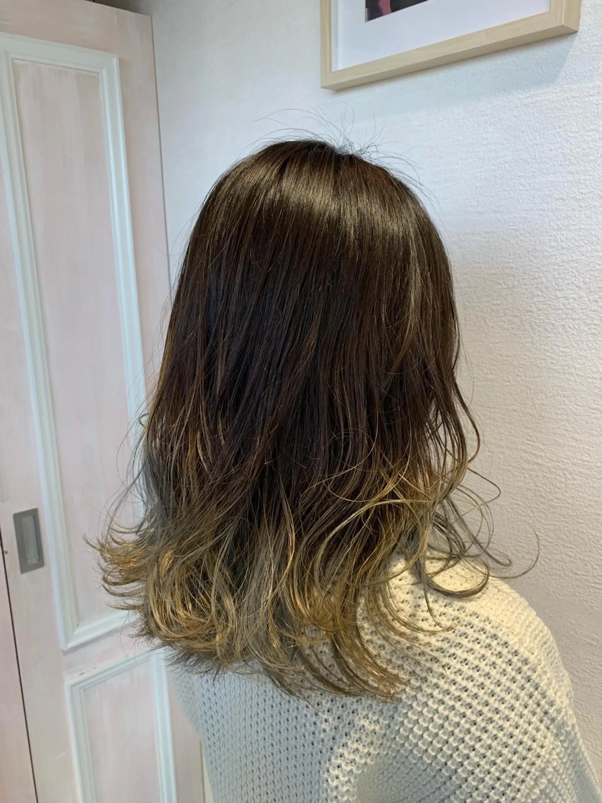 セミロング カラー パーマ ヘアアレンジ ネイル マツエク・マツパ レイヤー&カラー 人気美容師倉崎涼のヘアスタイル