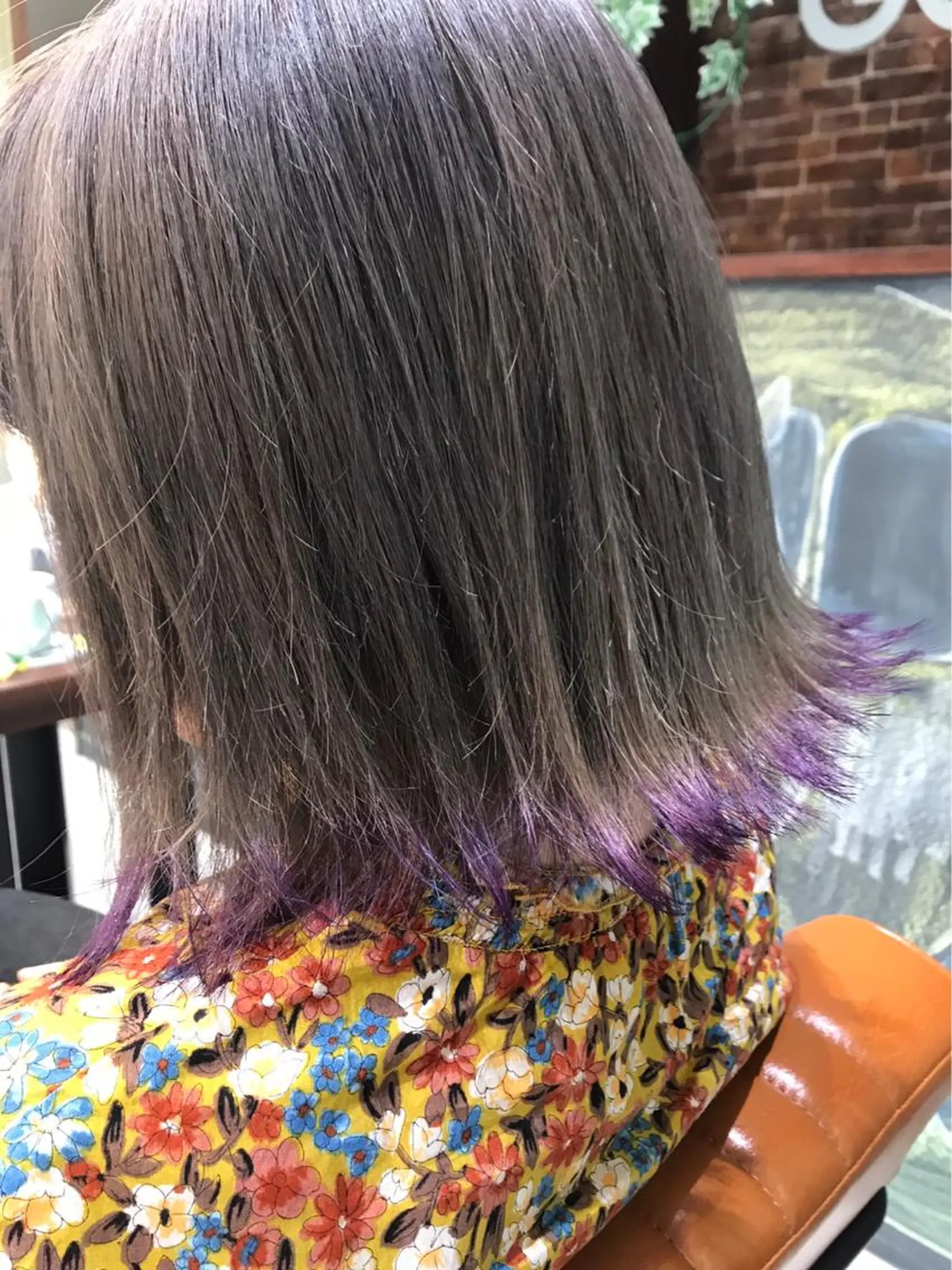 ミディアム カラー バイオレットカラー 松本 明日可のヘアスタイル