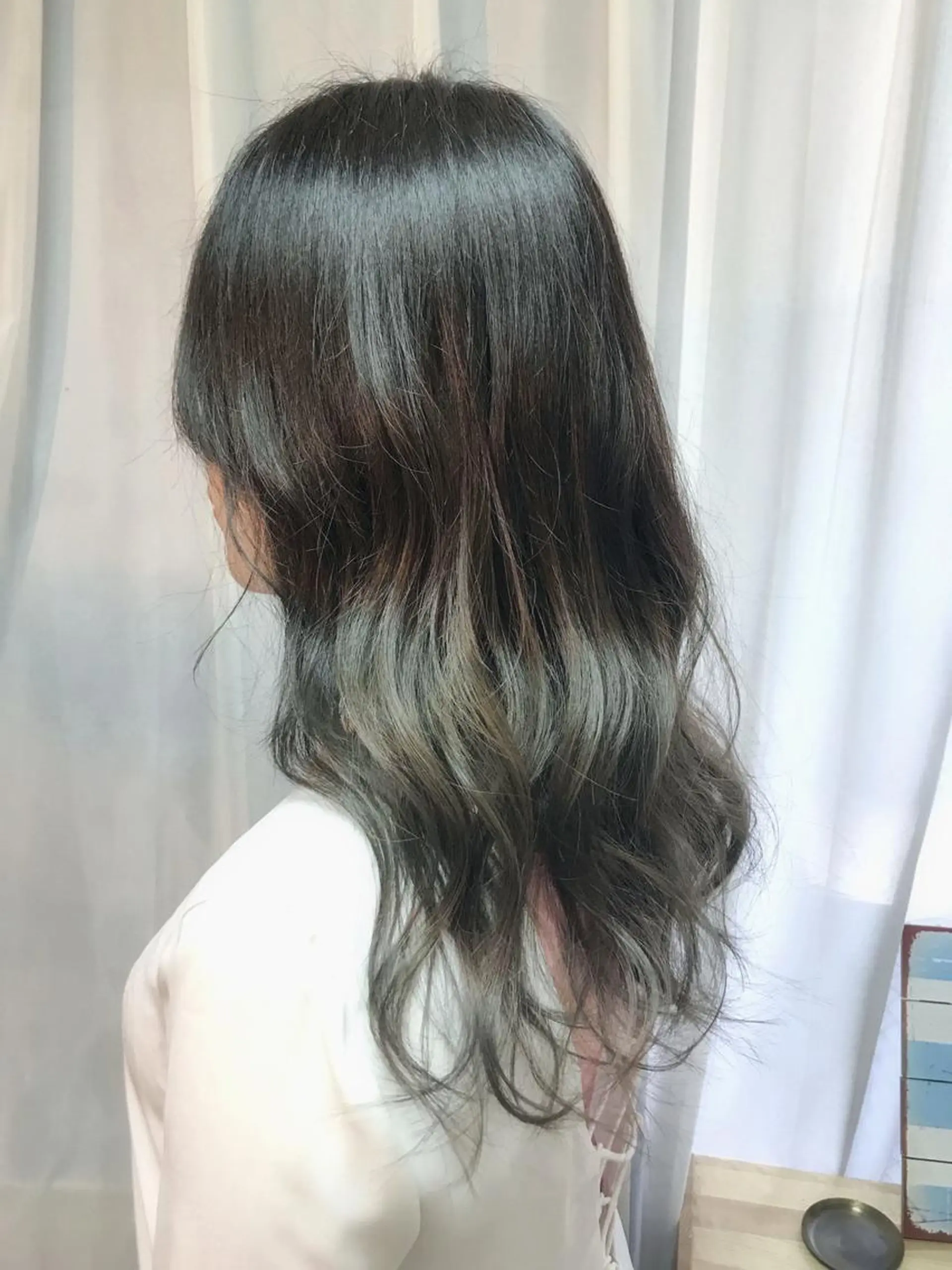 ロング カラー パーマ ヘアアレンジ グレージュ イルミナカラー 縮毛矯正/美髪 髪質改善/石田幸輔のヘアスタイル