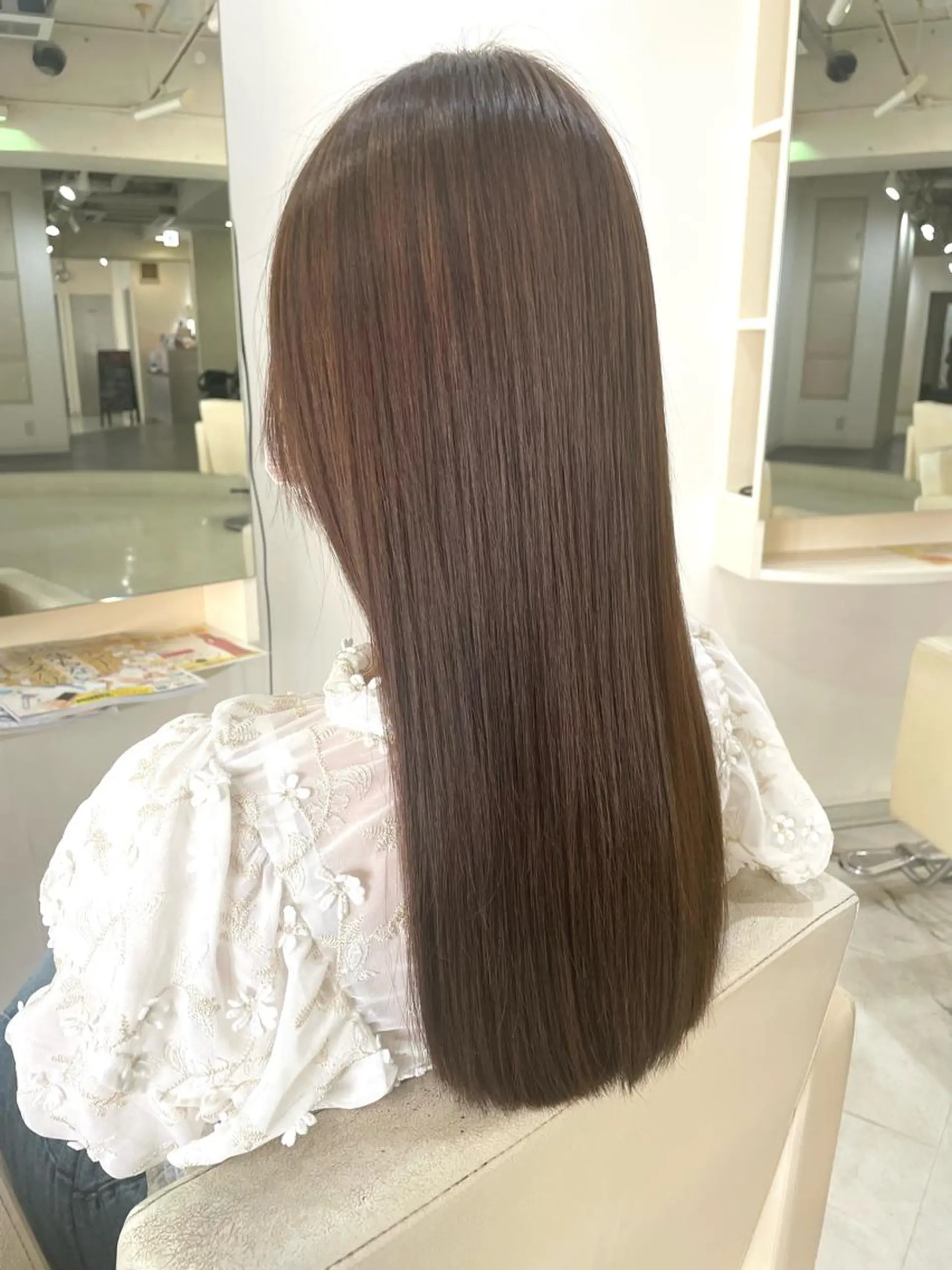 ロング 金井愛華 【monolith】のヘアスタイル