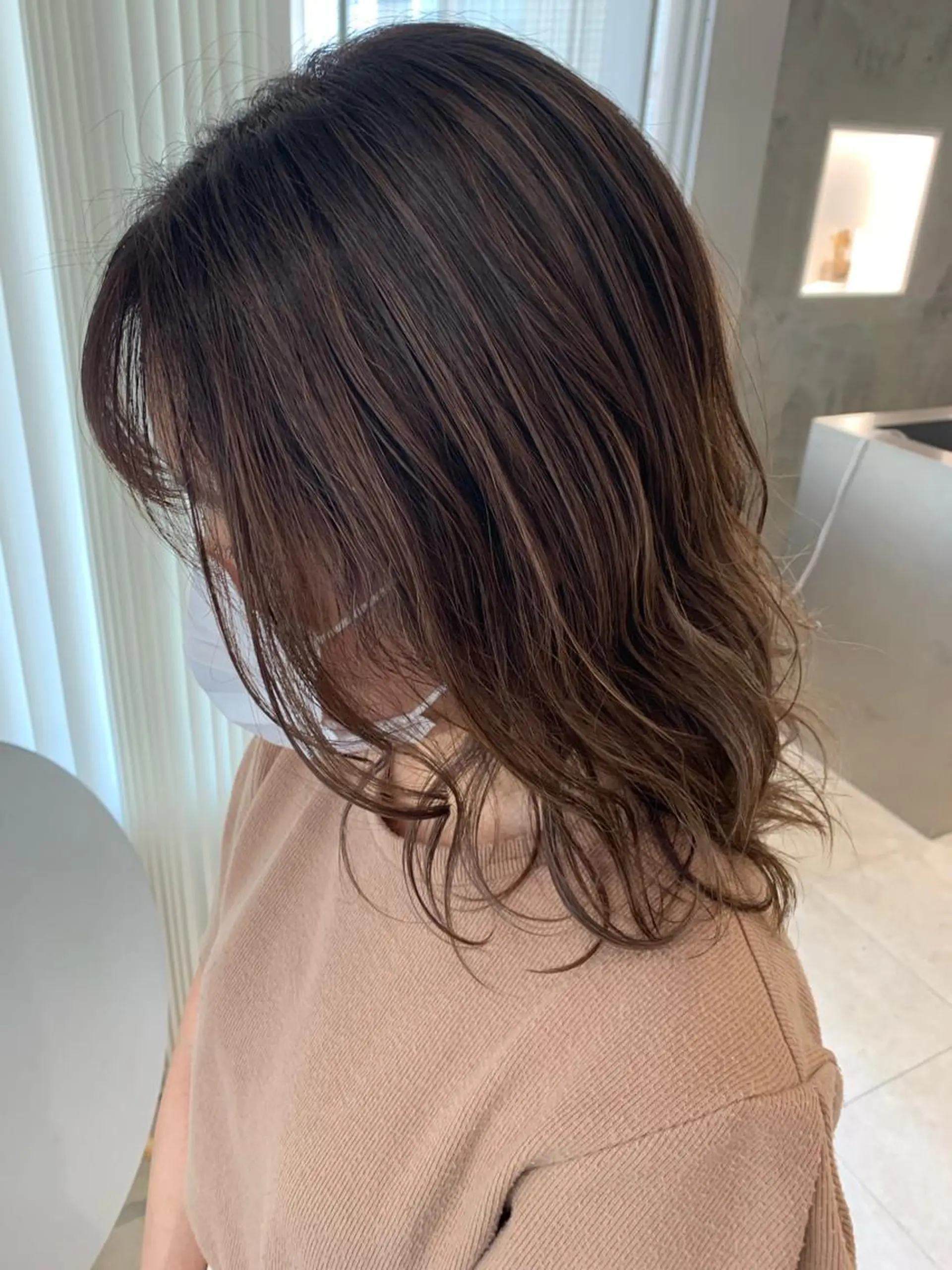 セミロング カラー ヘアアレンジ ベージュカラー ハイライトカラー ハイライト 🫧透明感カラー/ ボブ/小笠原汐海🪽のヘアスタイル