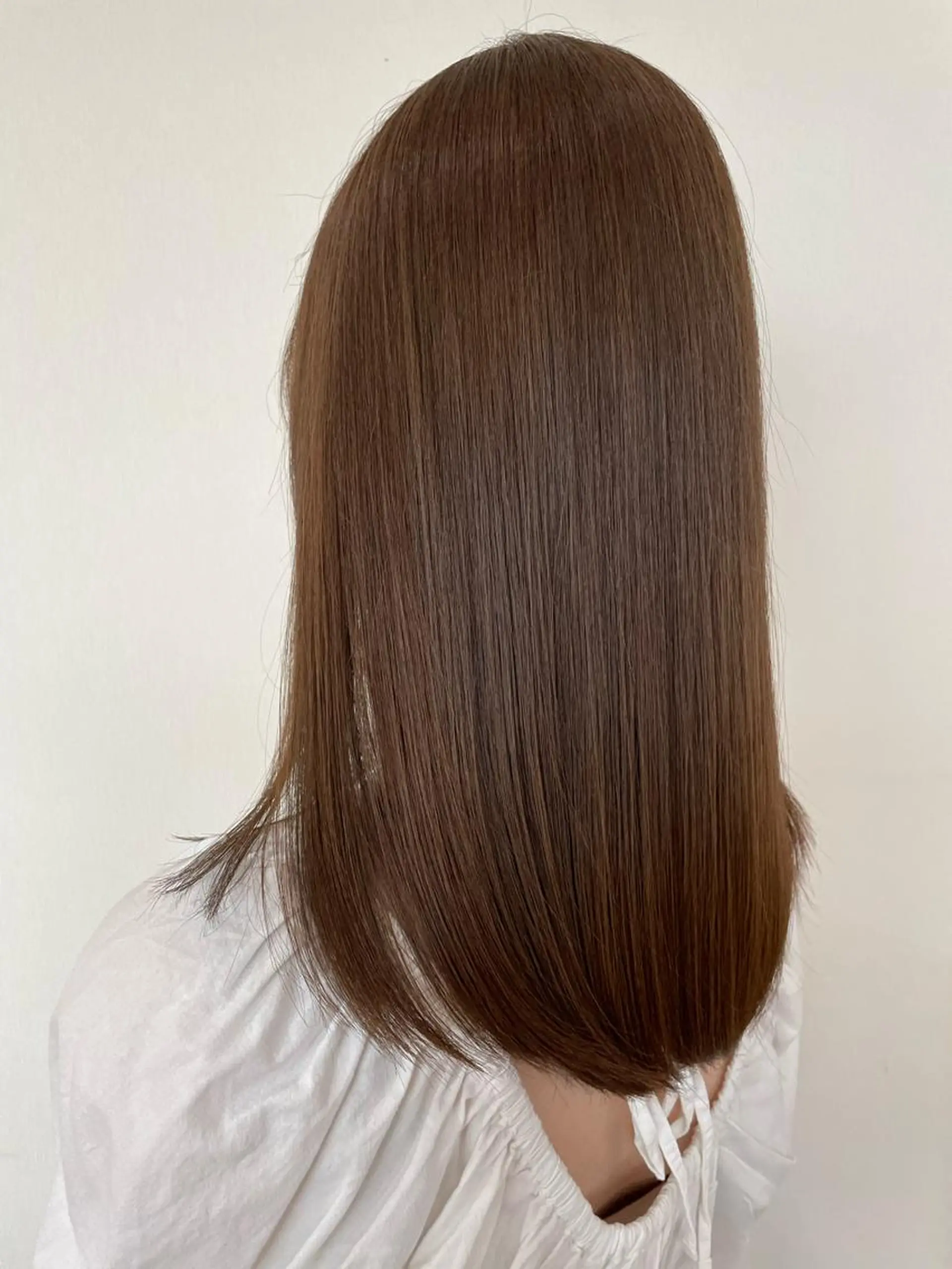 ミディアム カラー トリートメント カット 相原 美咲のヘアスタイル