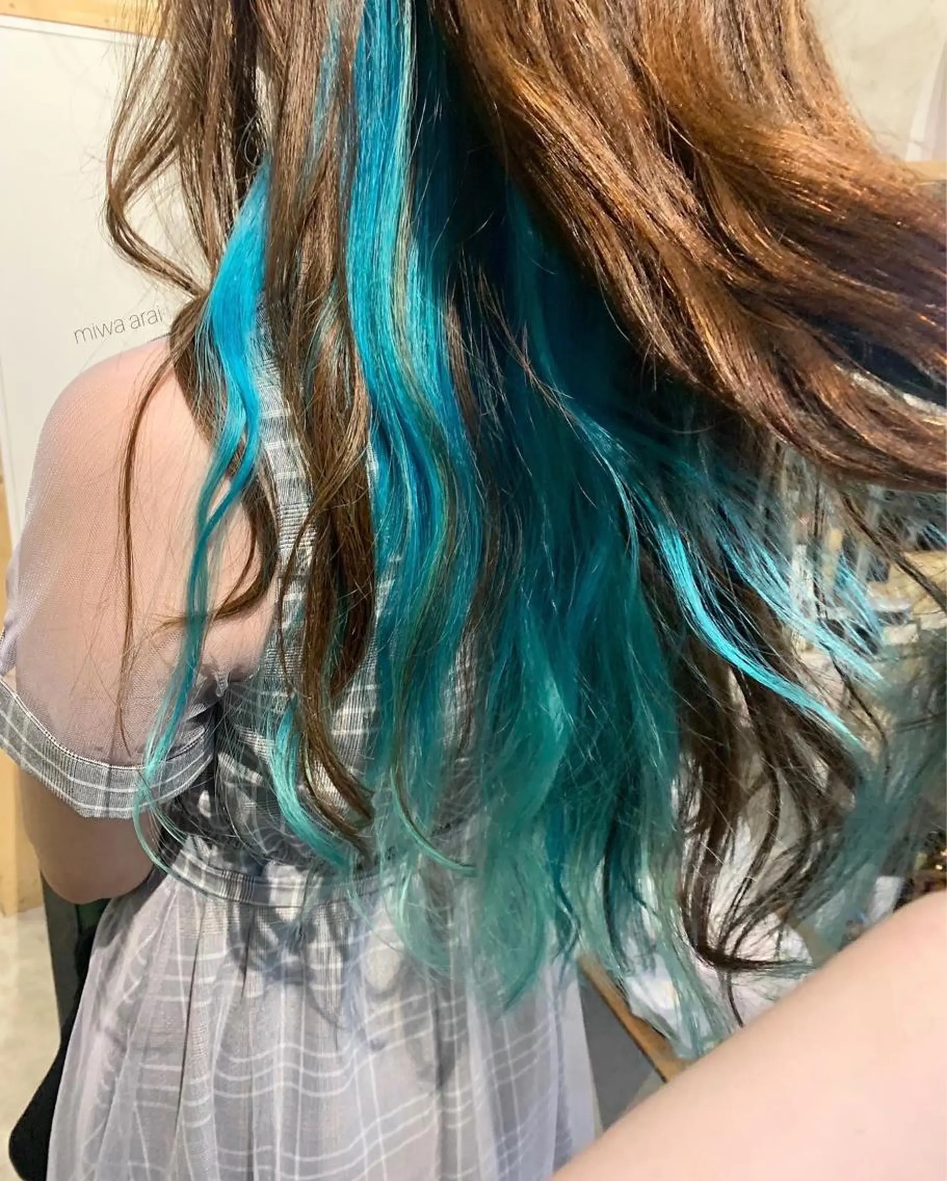 ロング カラー ブリーチ ケアブリーチ 美髪× ヘアセット✨Araiのヘアスタイル