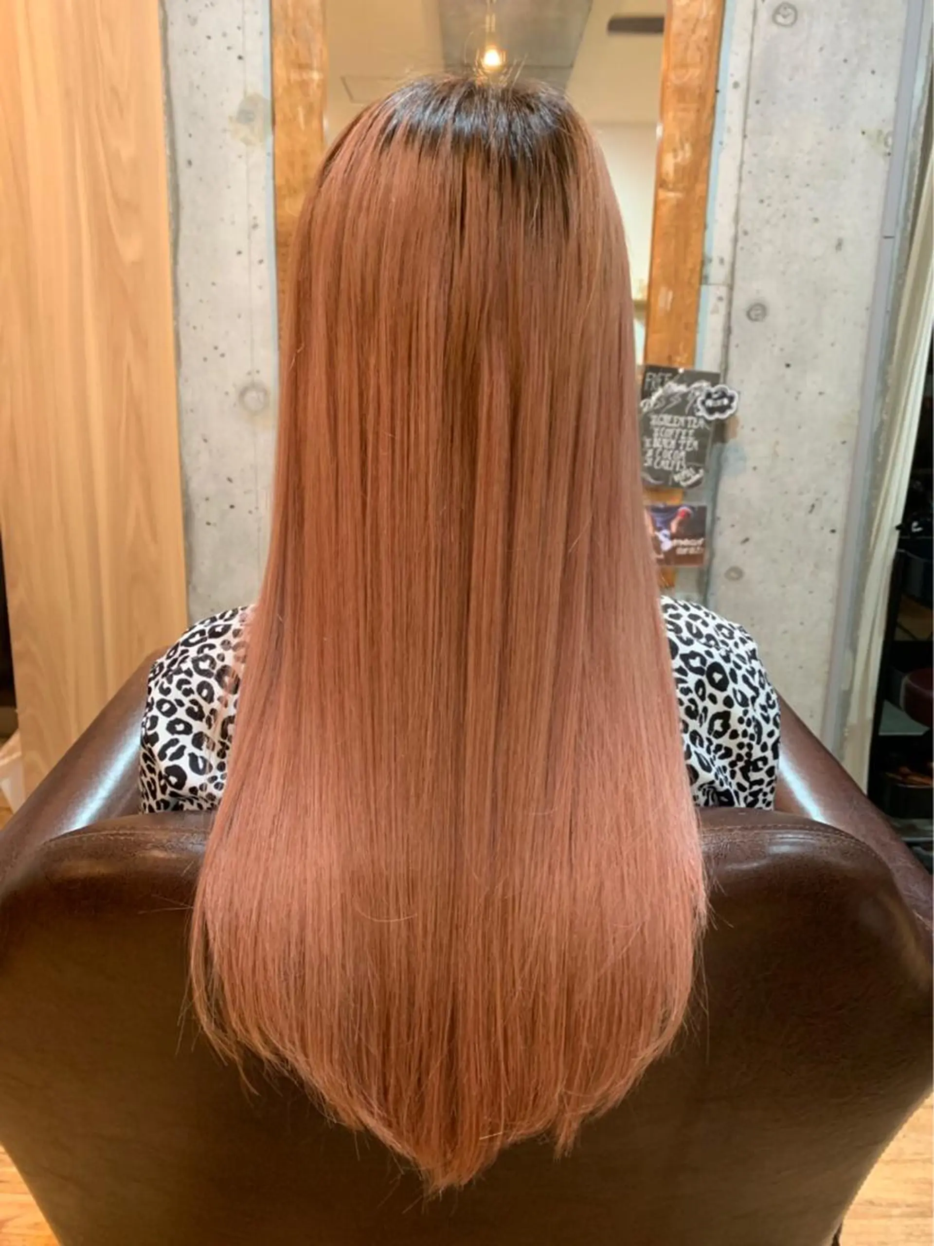 ロング カラー シールエクステ 🪽CHIAKIのヘアスタイル