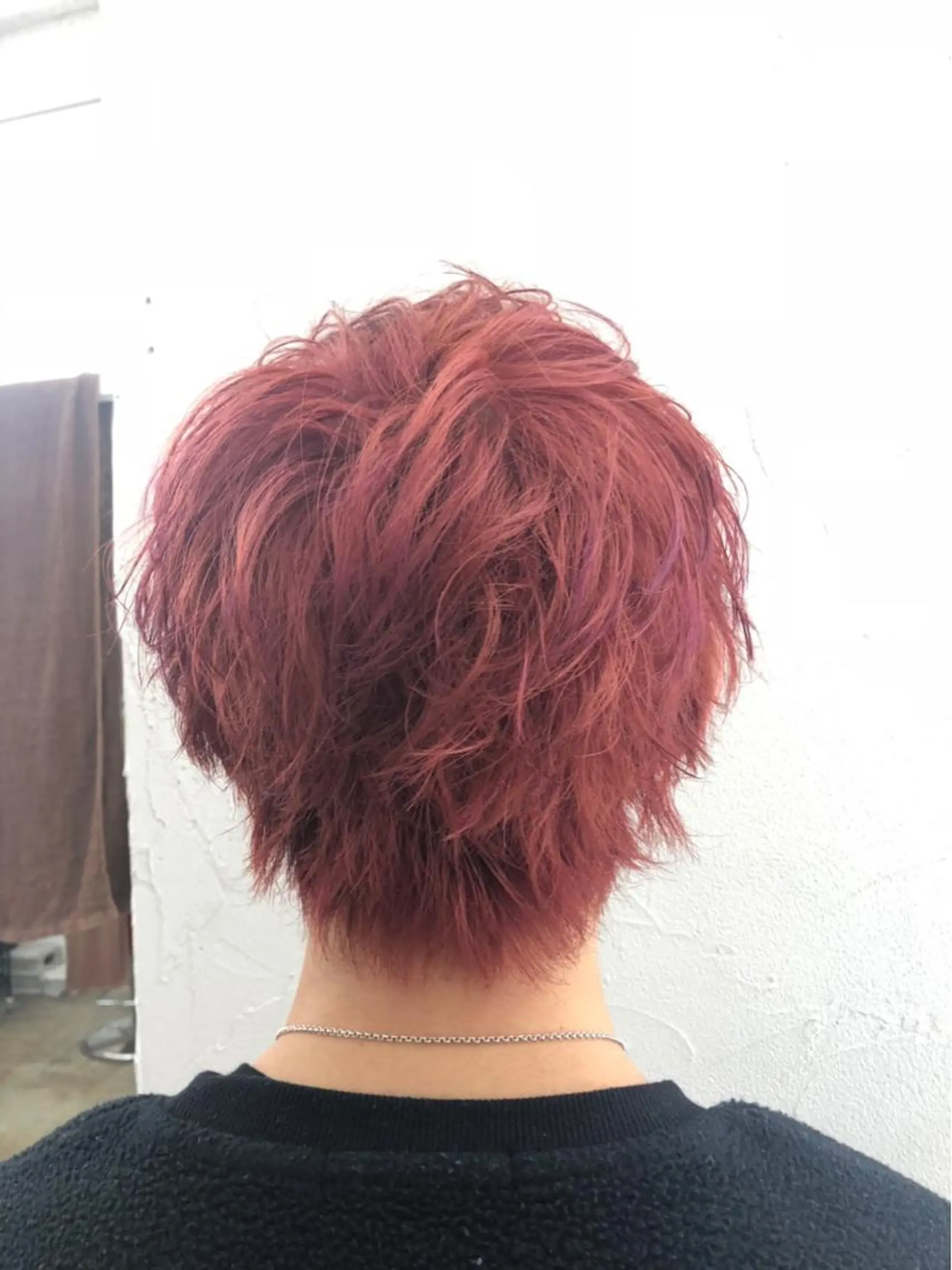 カラー 天野 利咲のヘアスタイル