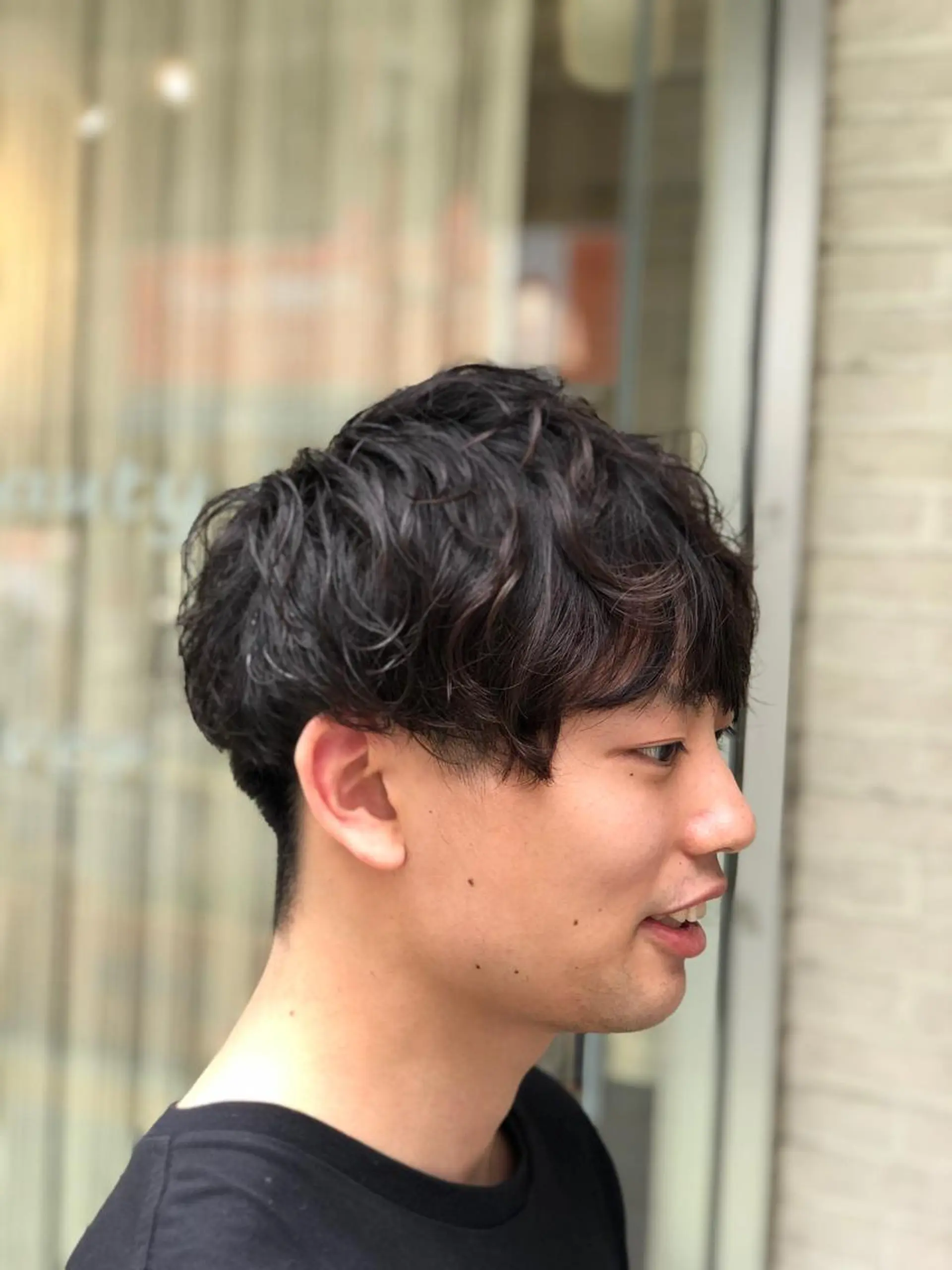 メンズ カット パーマ 西山 恵太郎のヘアスタイル