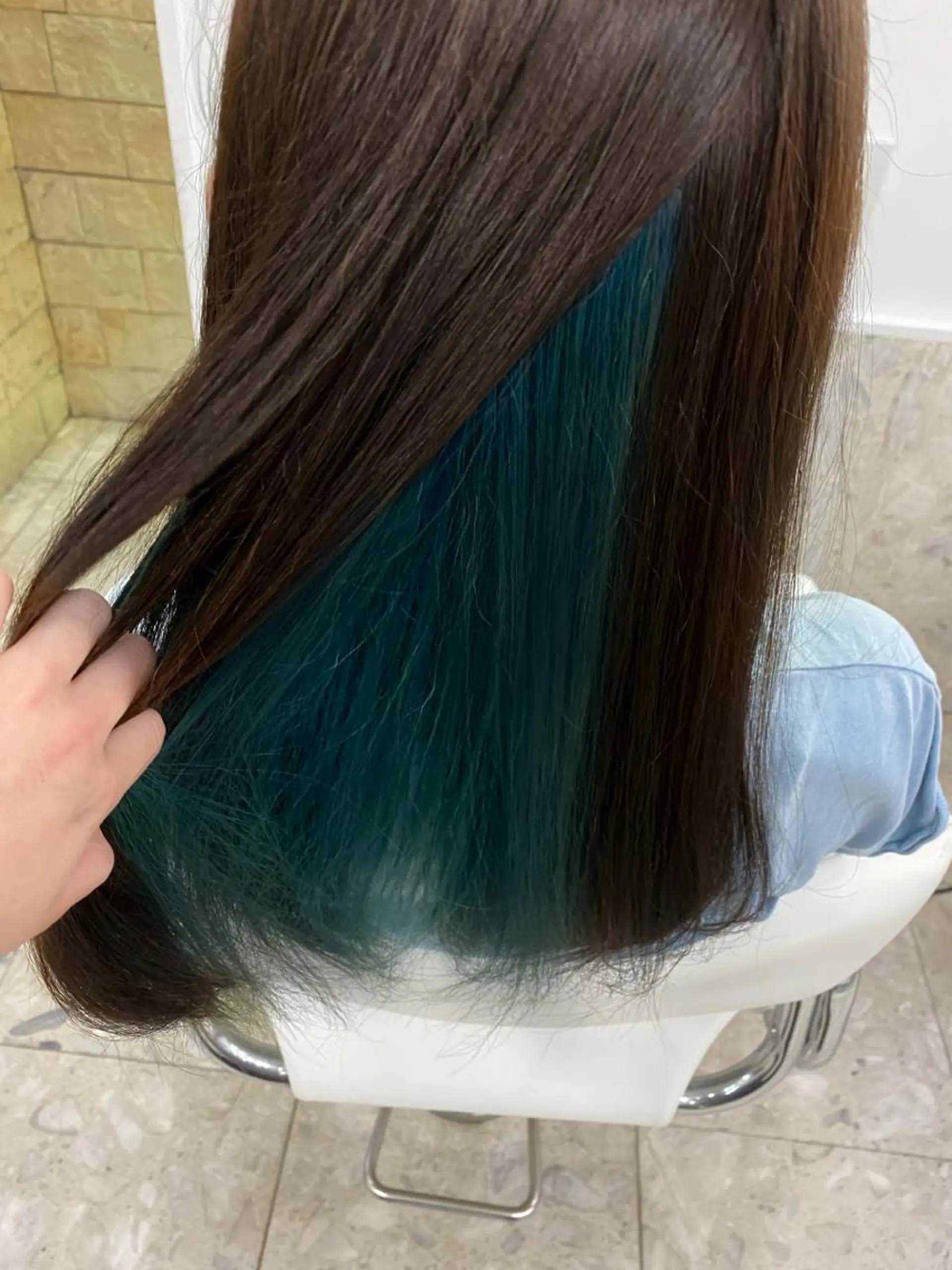 セミロング カラー インナーカラー 🧸縮毛矯正特化 金澤 彩香🎀のヘアスタイル