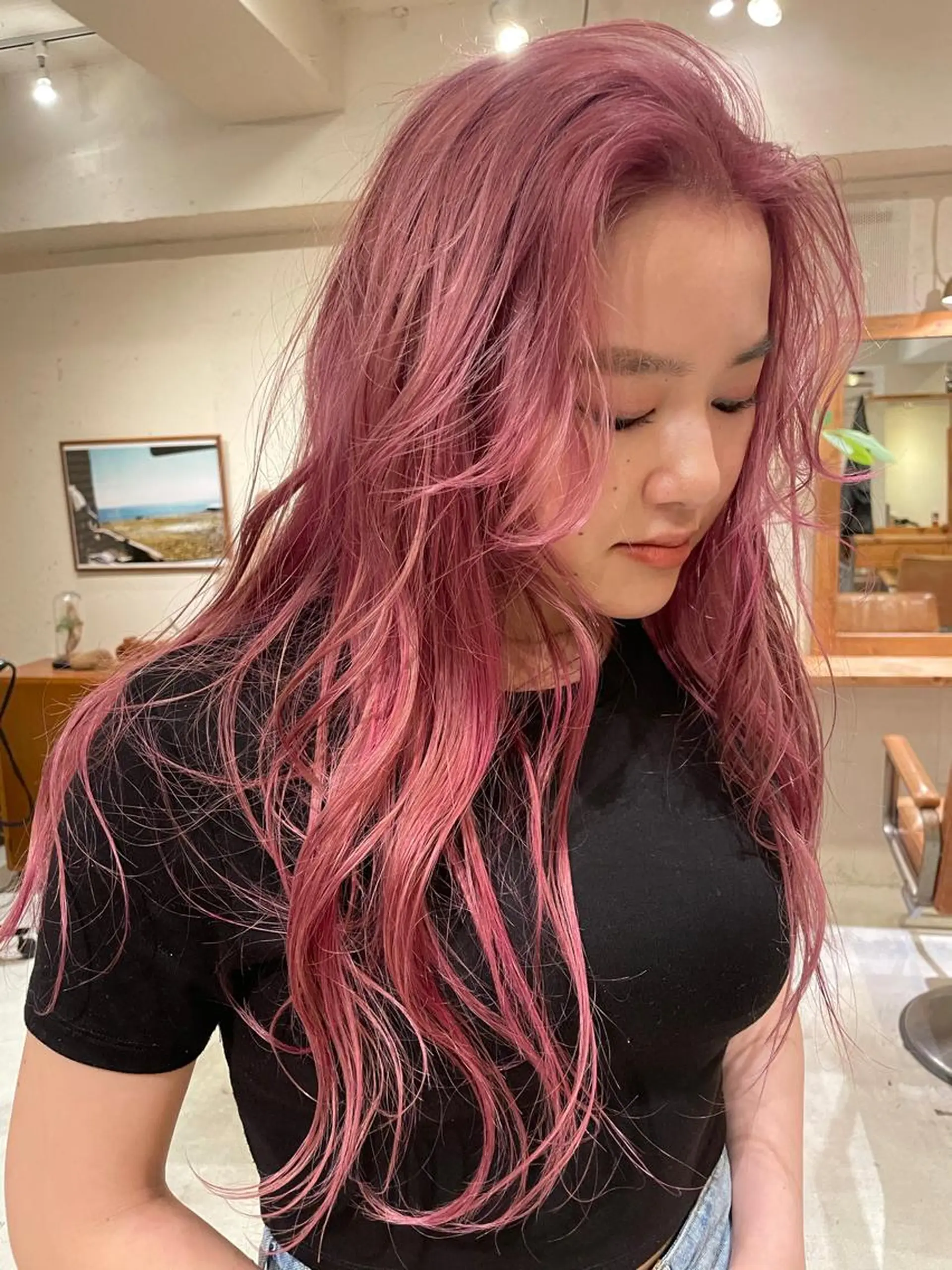 カラー ブリーチ ダブルカラー ピンクカラー ファッションに 溶け込むstyleのヘアスタイル