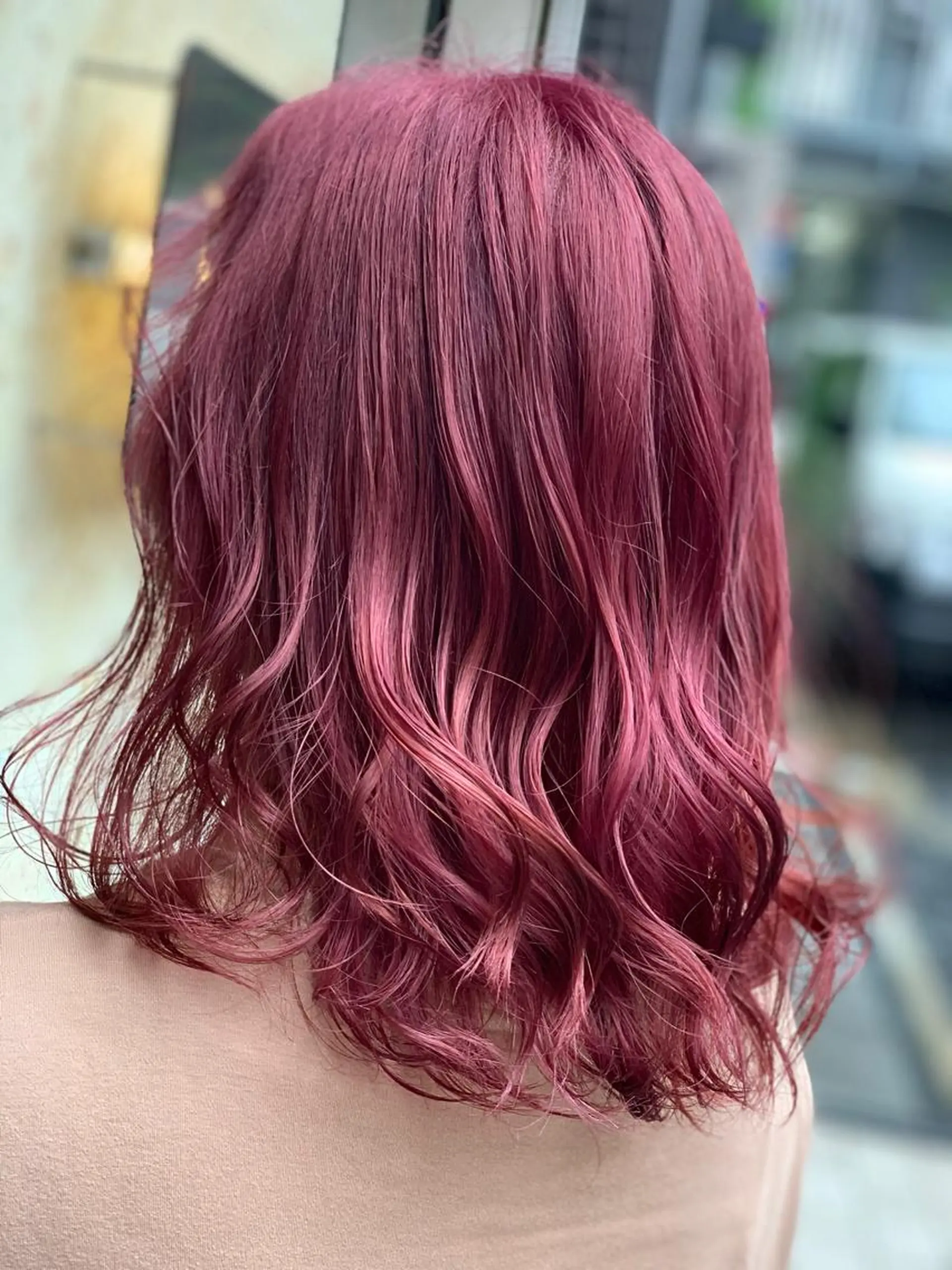 ミディアム カラー ヘアアレンジ 髪質改善×ハイトーン 中田啄也のヘアスタイル