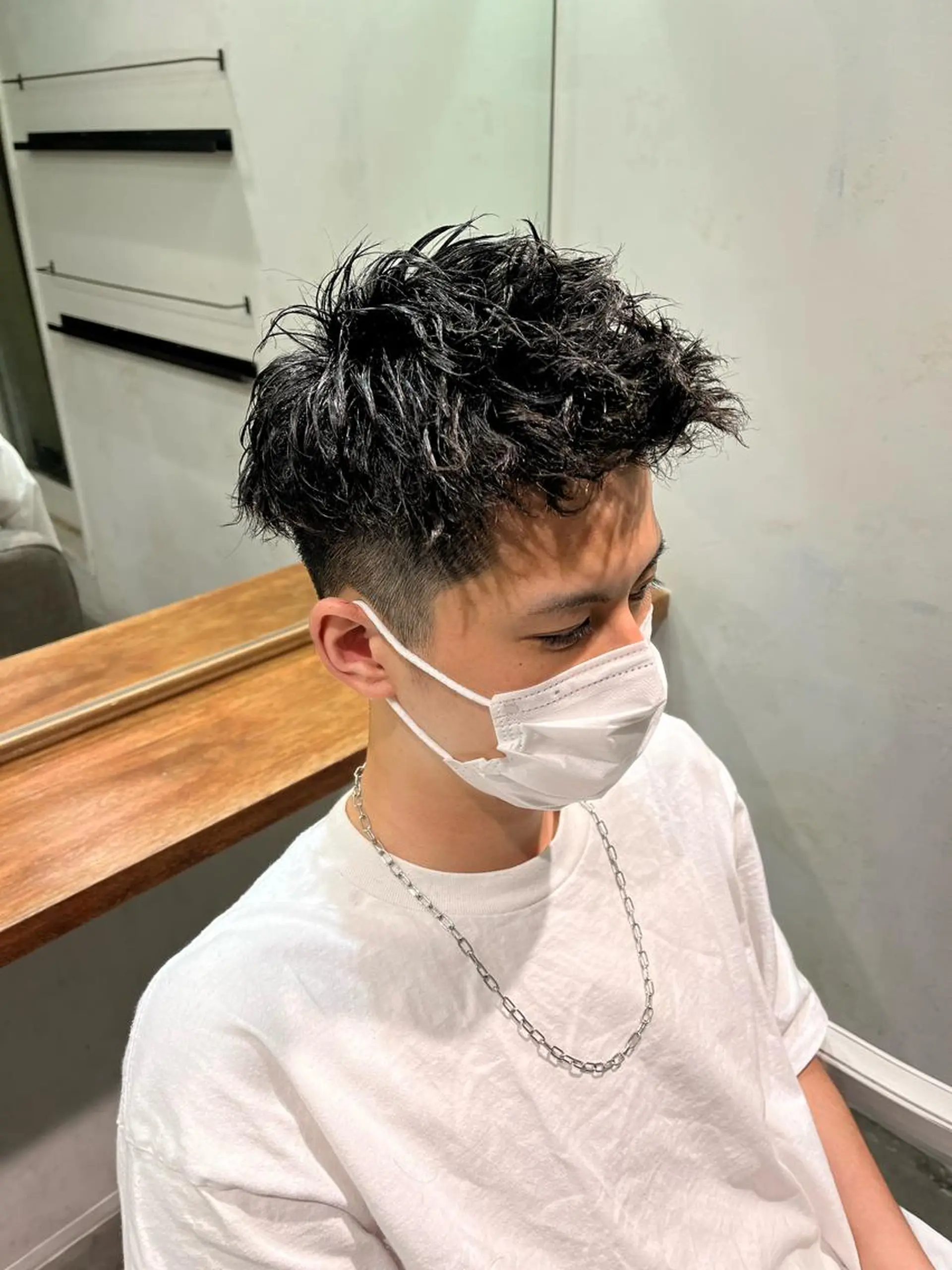 ショート パーマ メンズ アイブロウ メンズパーマ メンズツイストパーマ メンズアイブロウ ツイストパーマ 京都駅メンズカット/ パーマ/Keigoのヘアスタイル