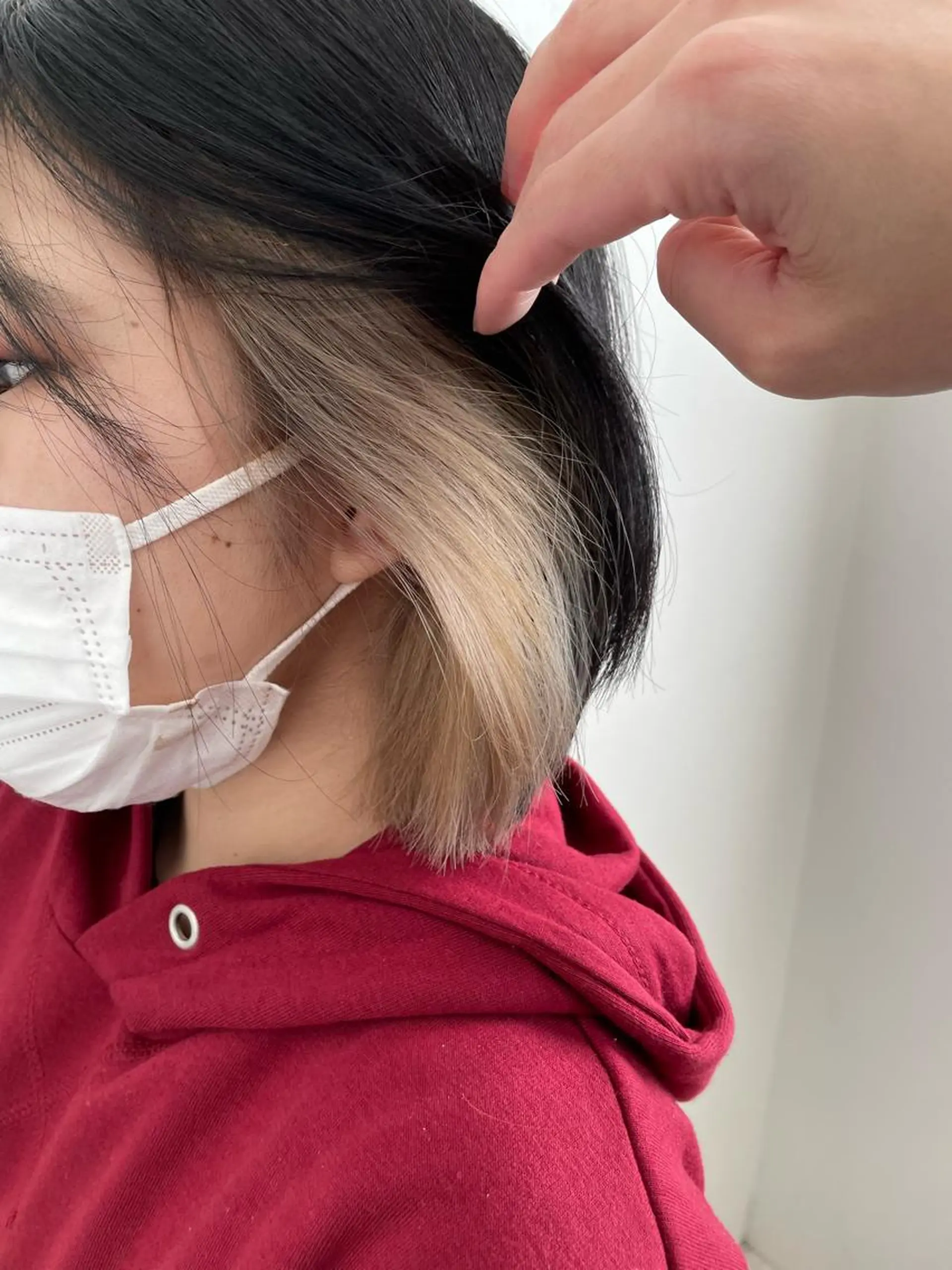 ショート ヘアカラー 守屋 颯太のヘアスタイル