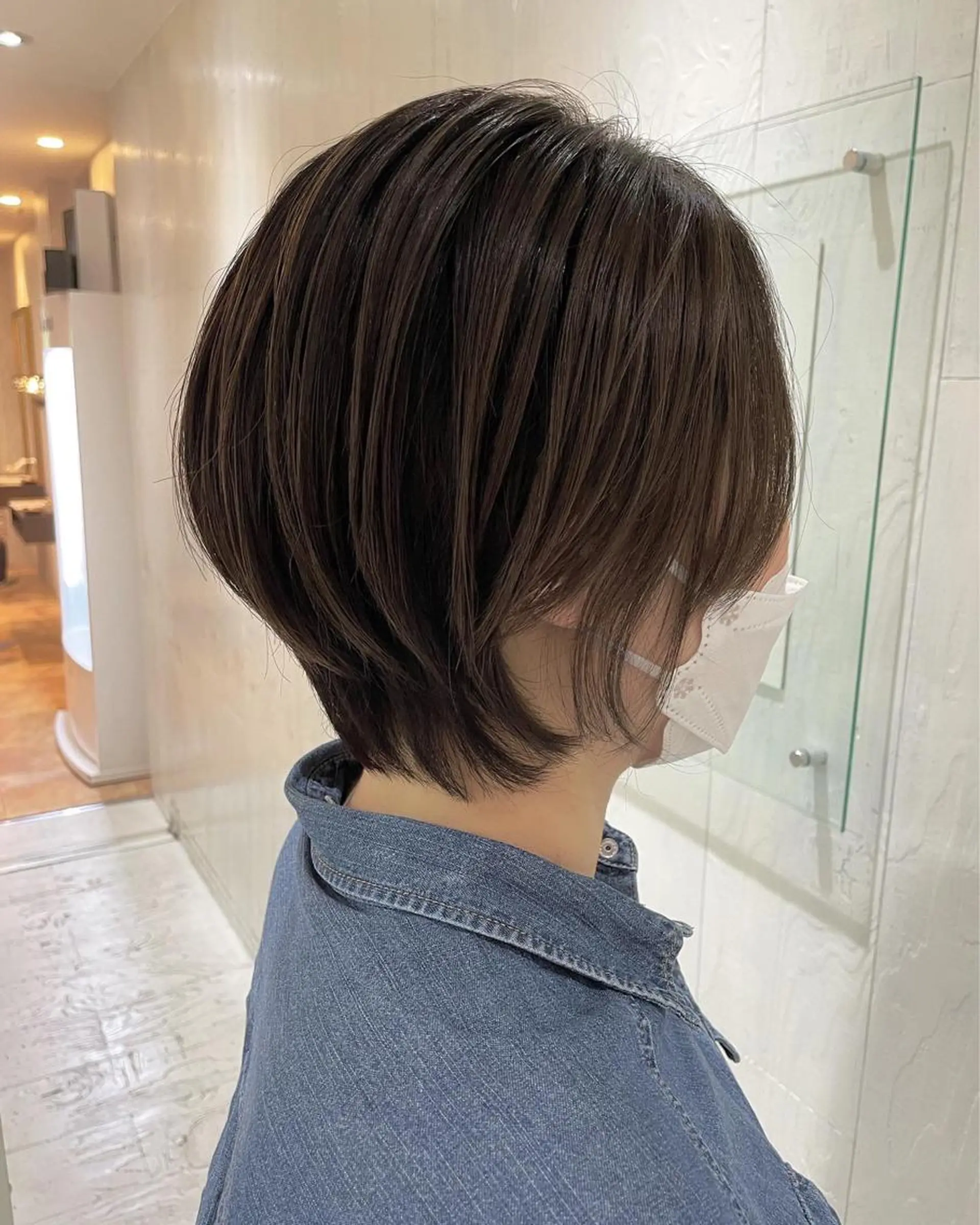 ショート カラー アッシュ ベージュカラー 透明感カラー 外国人風カラー レイヤーカット ヘアカラー トリートメント 河合秀明/ショート /ボブ/レイヤーのヘアスタイル