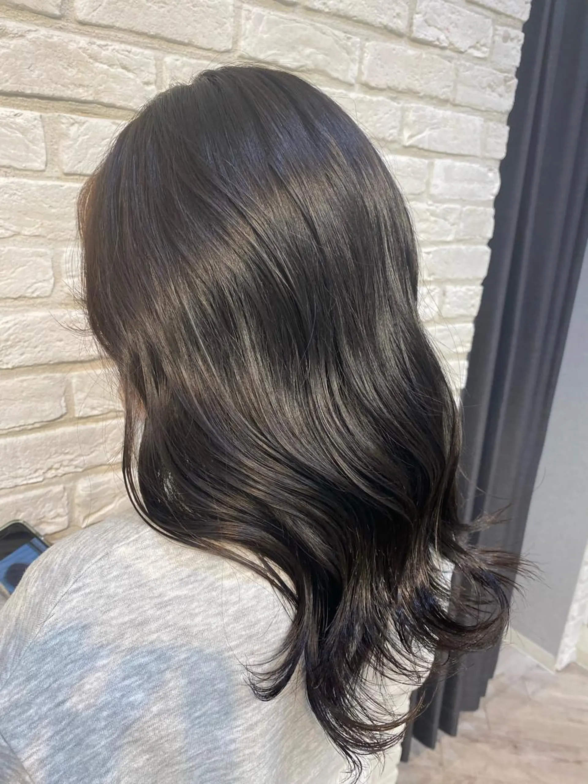 セミロング ヨシンモリ トリートメント 酸熱トリートメント カット ヘアカラー ココロ☀️ CLUTCH天王寺店のヘアスタイル