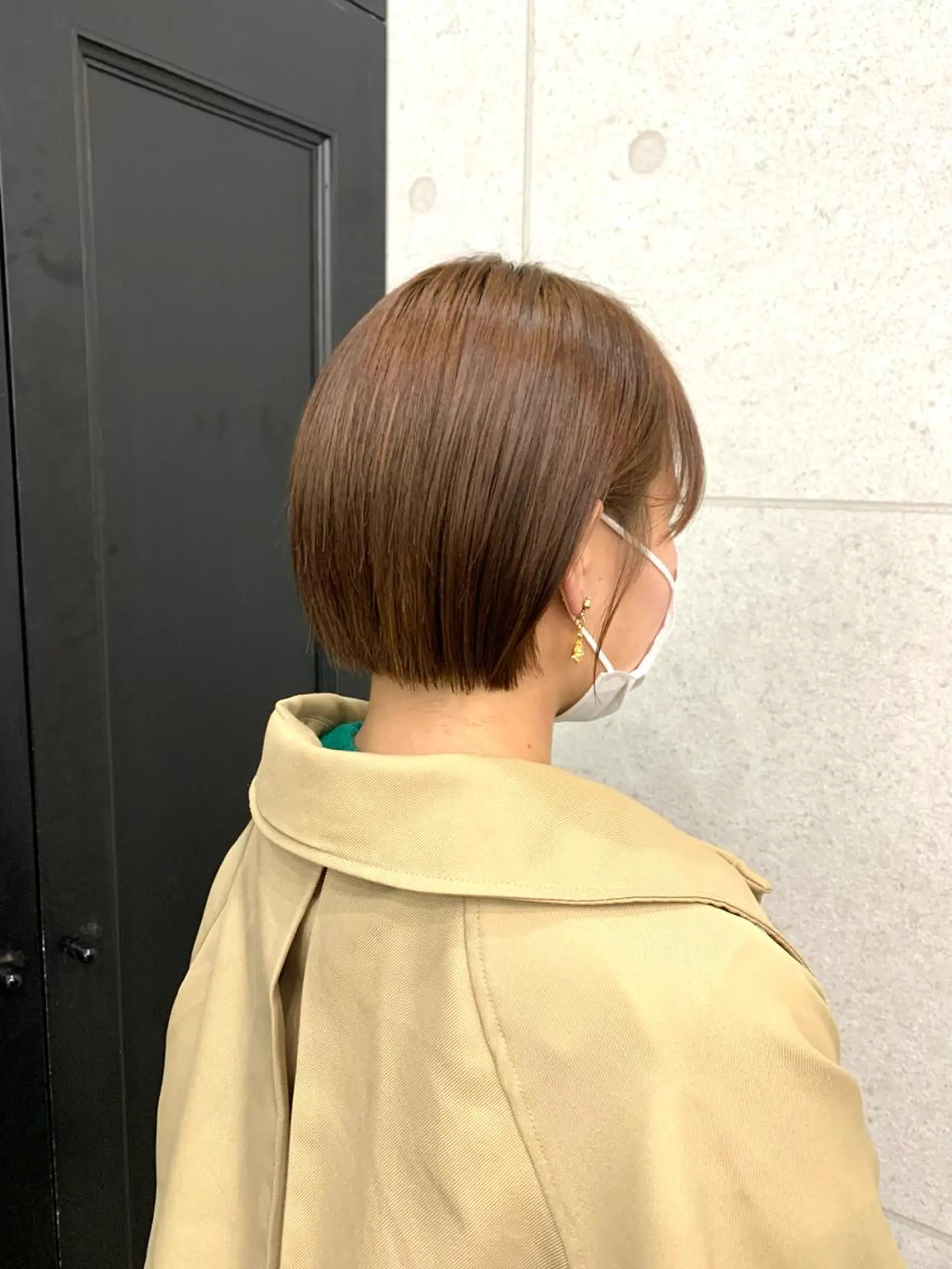 ショート レイヤー ハイトーン 暖色⭐︎KANAKOのヘアスタイル