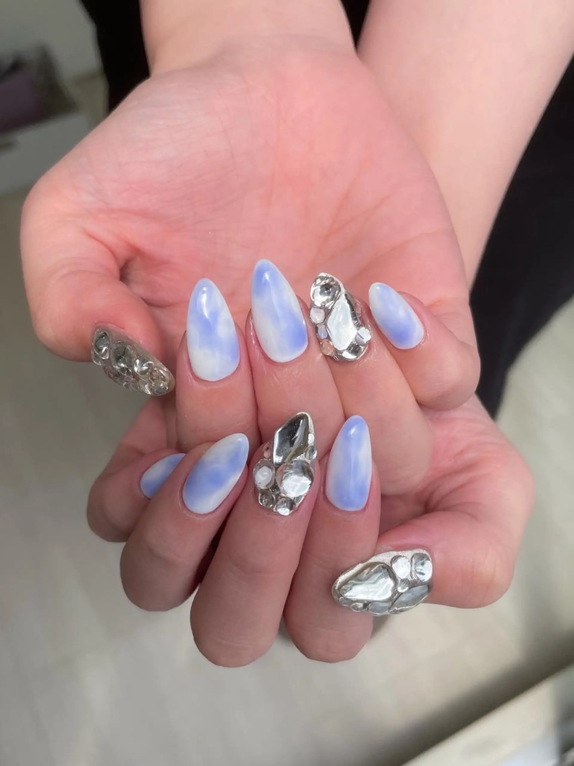 ネイル ハンドネイル Hisaka Mikiのネイルデザイン