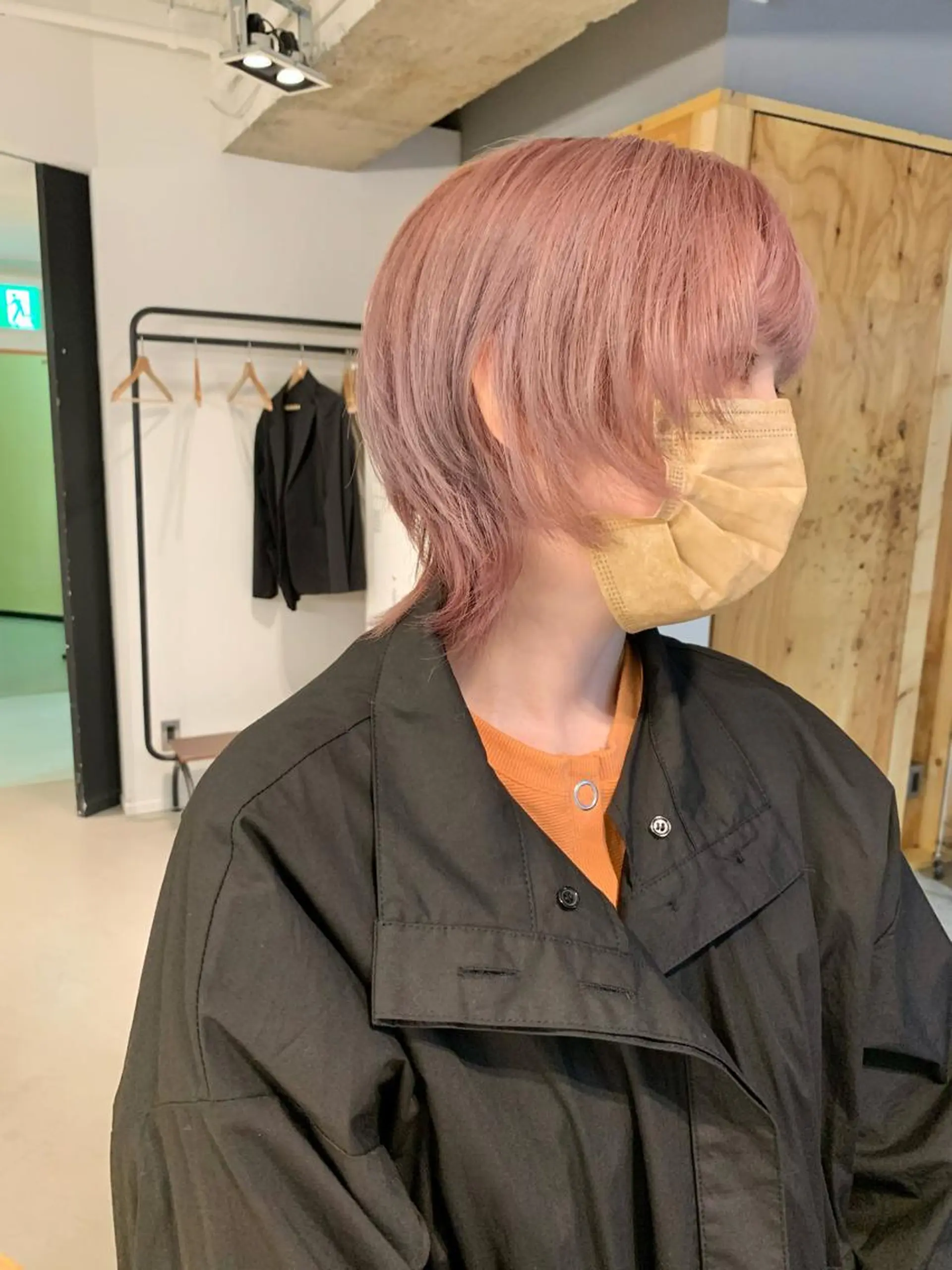 ミディアム カラー ベージュカラー ブリーチ ハイトーンカラー ピンクカラー ピンクベージュ tension 【テンション】のヘアスタイル