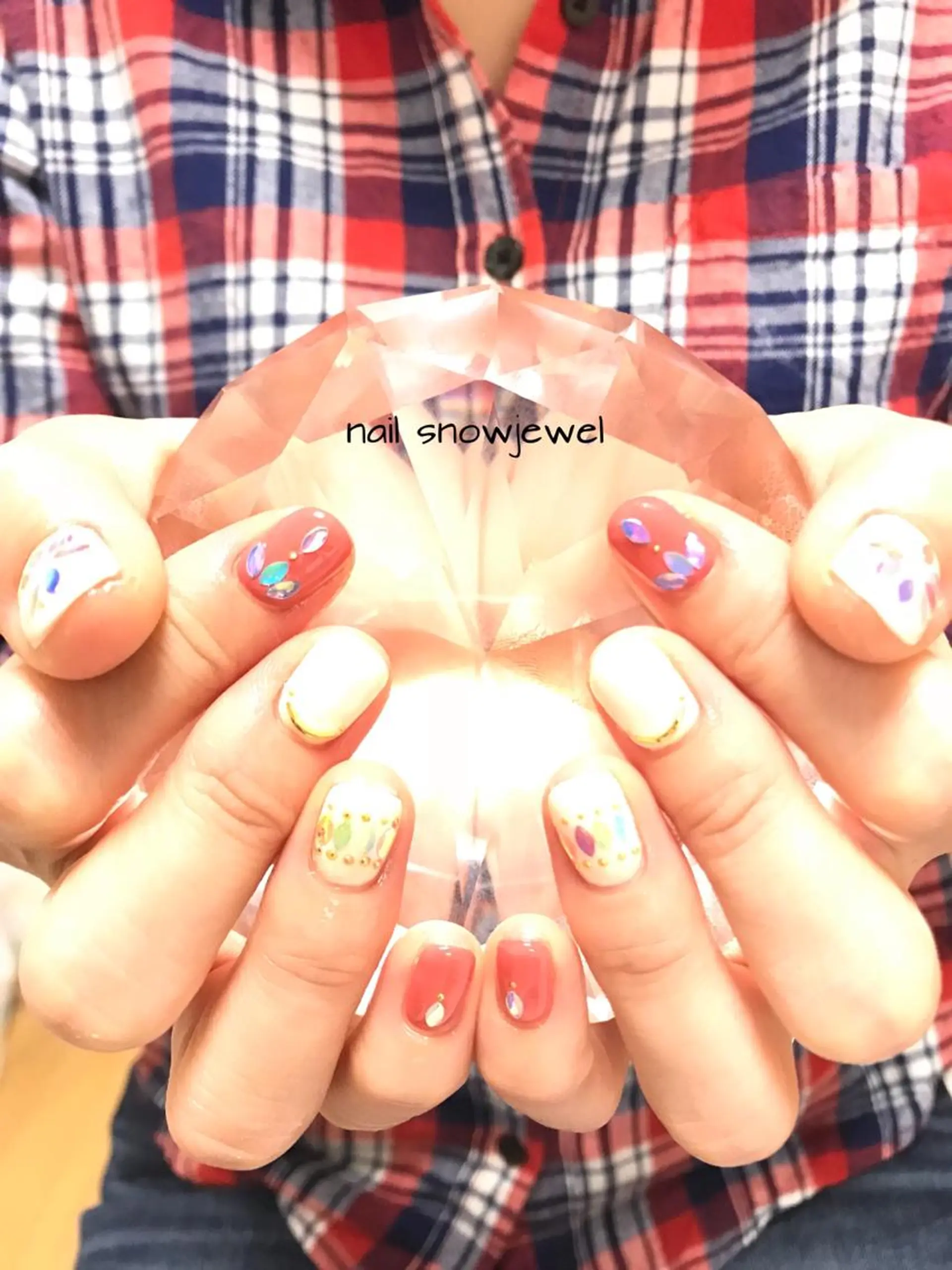 ネイル ホログラムネイル キラキラネイル nail snowjewelのネイルデザイン