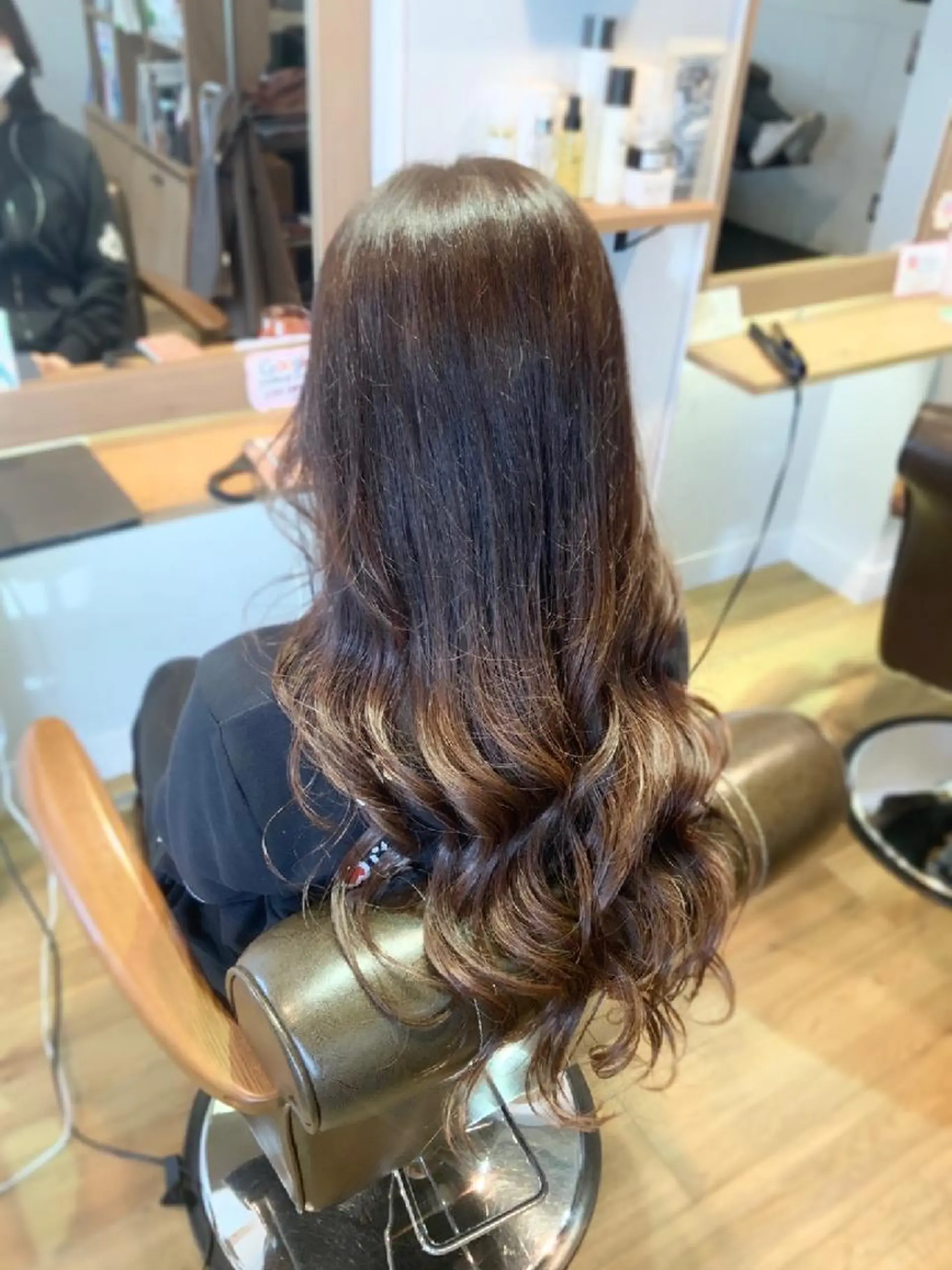 カラー アッシュ ベージュカラー ヘアカラー トリートメント 堀 望美のヘアスタイル