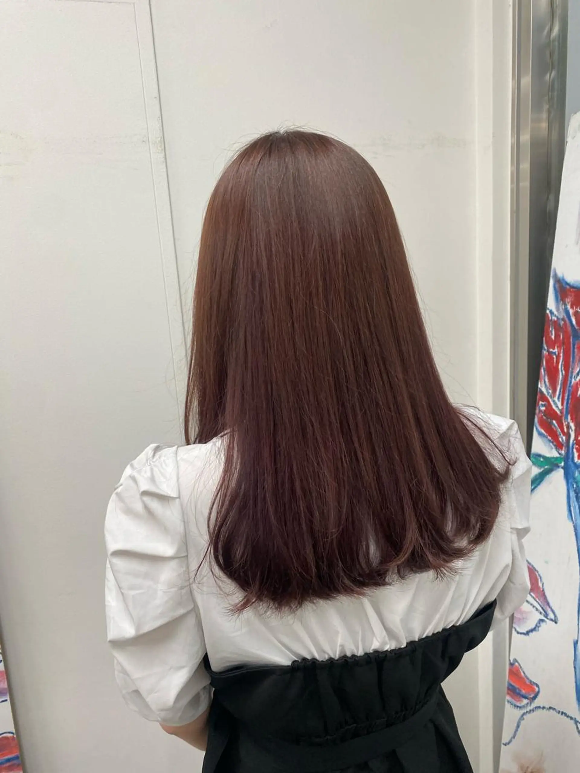 カラー 岩崎 優のヘアスタイル